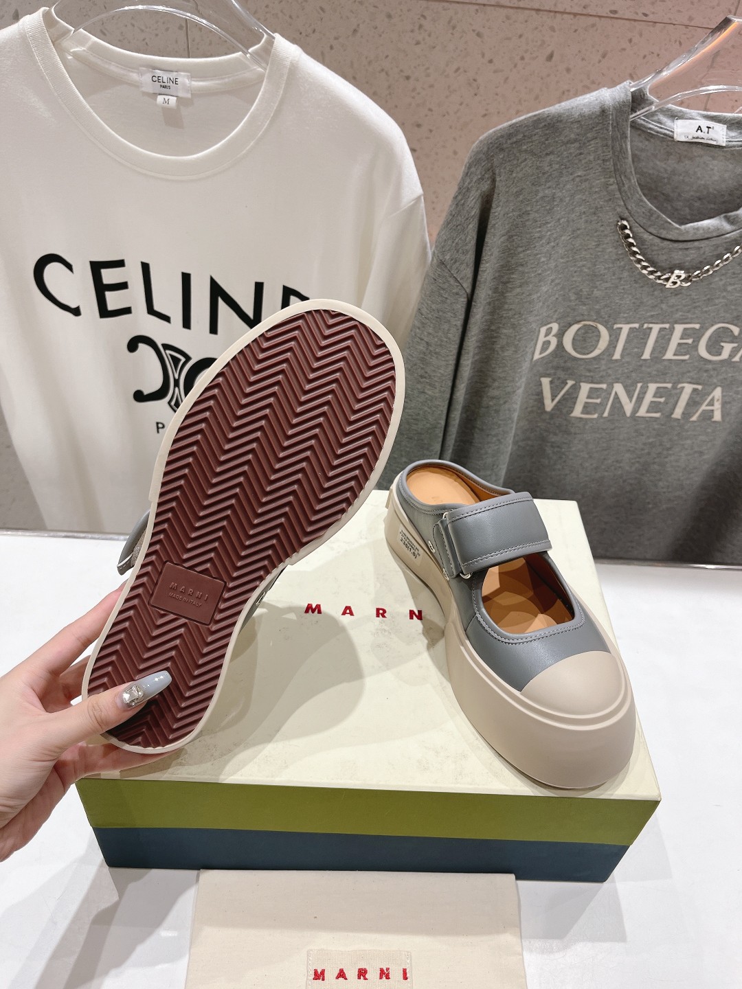 高品质升级版 Marni|玛丽珍大头半托娃娃鞋‼️升级大底，原版一致套楦工艺，升级最新官方原版包装‼️玛