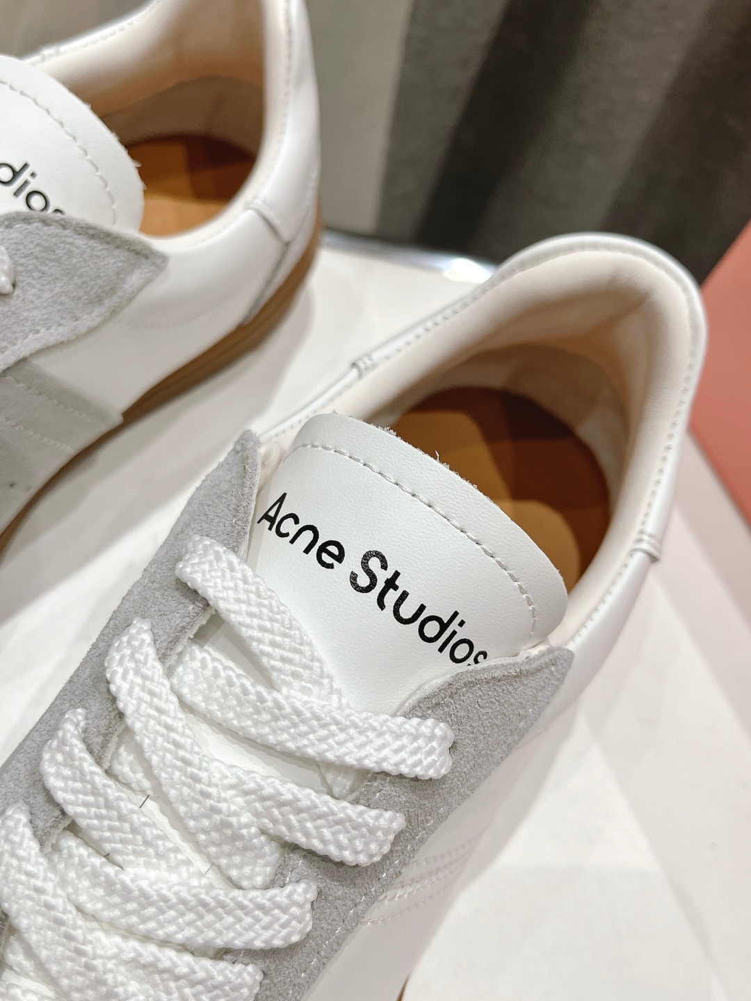 Acne Studios High-End Version Shoes: Classic Design, Imported Materials, Soft Comfort. - 图片 6