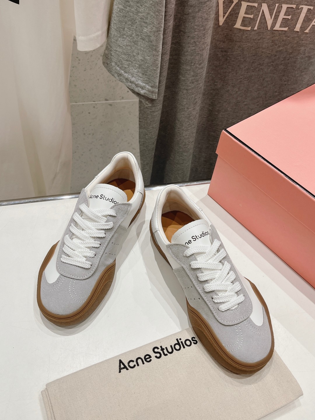 Acne Studios High-End Version Shoes: Classic Design, Imported Materials, Soft Comfort. - 图片 5
