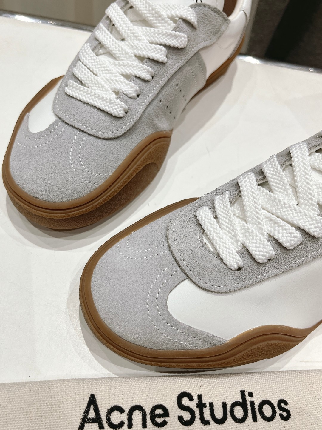 Acne Studios High-End Version Shoes: Classic Design, Imported Materials, Soft Comfort. - 图片 7