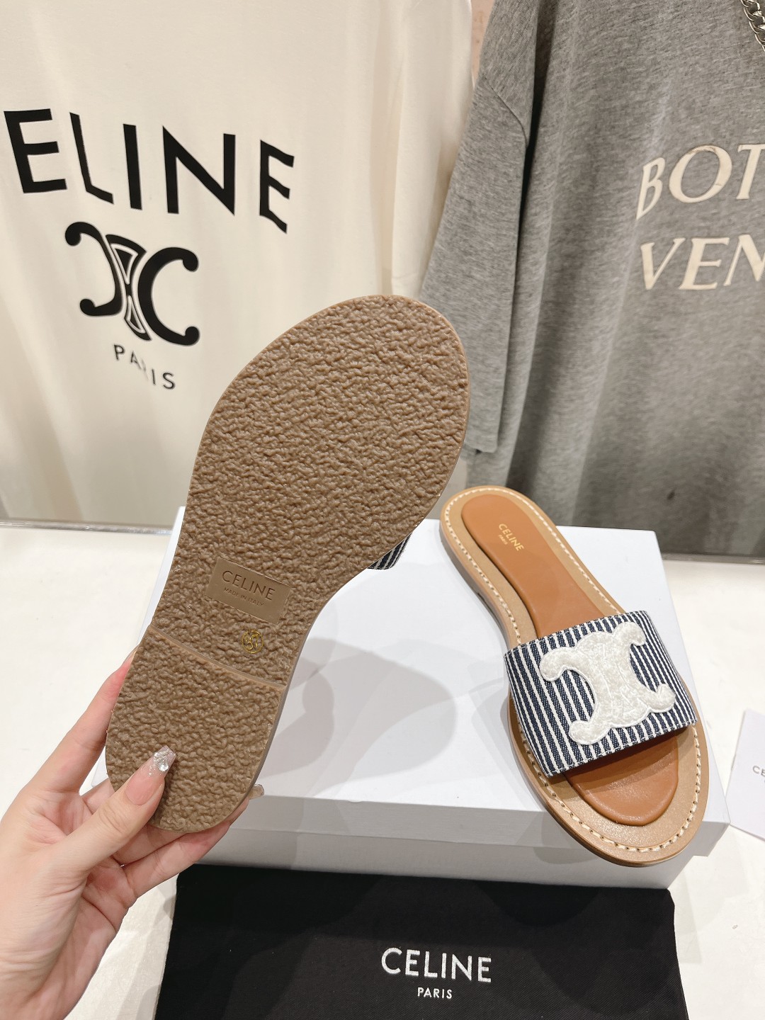 高版本出厂
 Celine*塞琳2025ss思琳初夏新款凯旋门Logo凉拖鞋
高级感十足  网红ins种