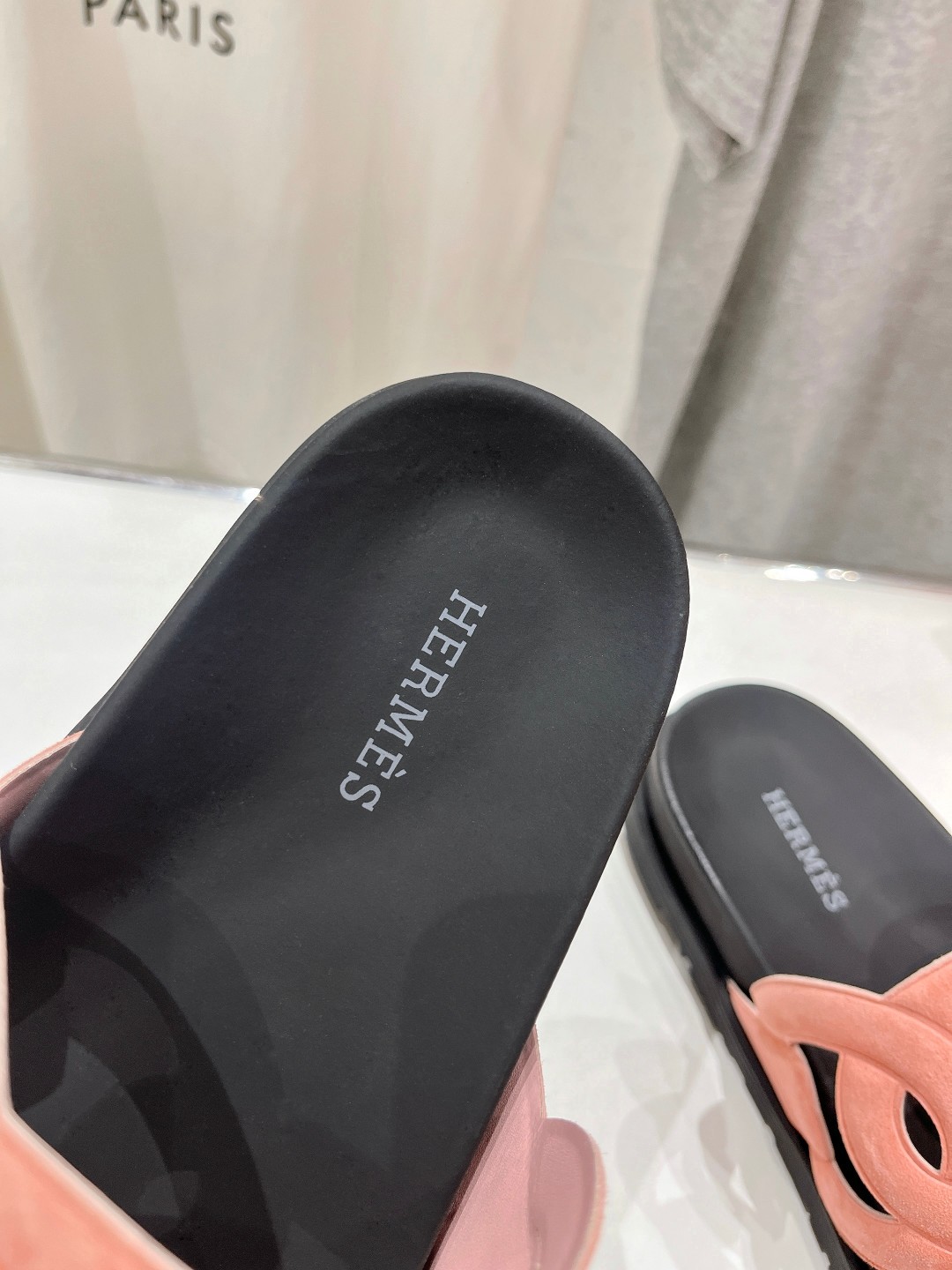 高版本出厂 男码+10 Herme*H家春夏凉拖系列经典款型➕最新配色 一直都很火爆的二舅拖鞋,随意各种