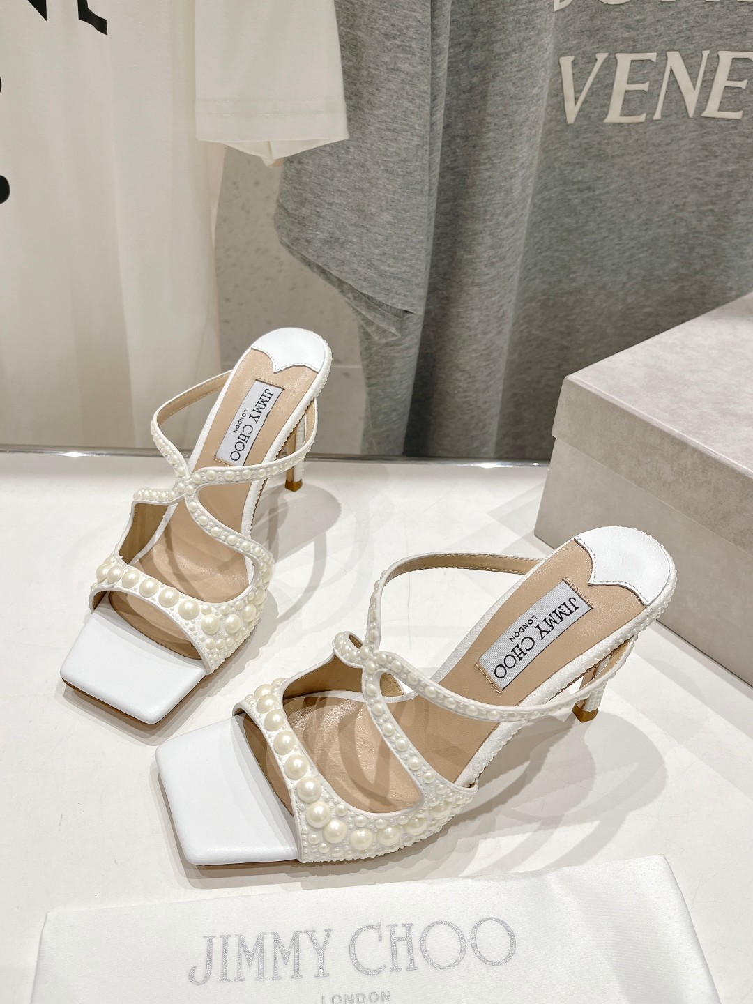 高版本出厂 JIMMY CHOO*｜JC/吉米周ss夏季新款珍珠高跟拖鞋原版套楦，完美的线条，简约大气上