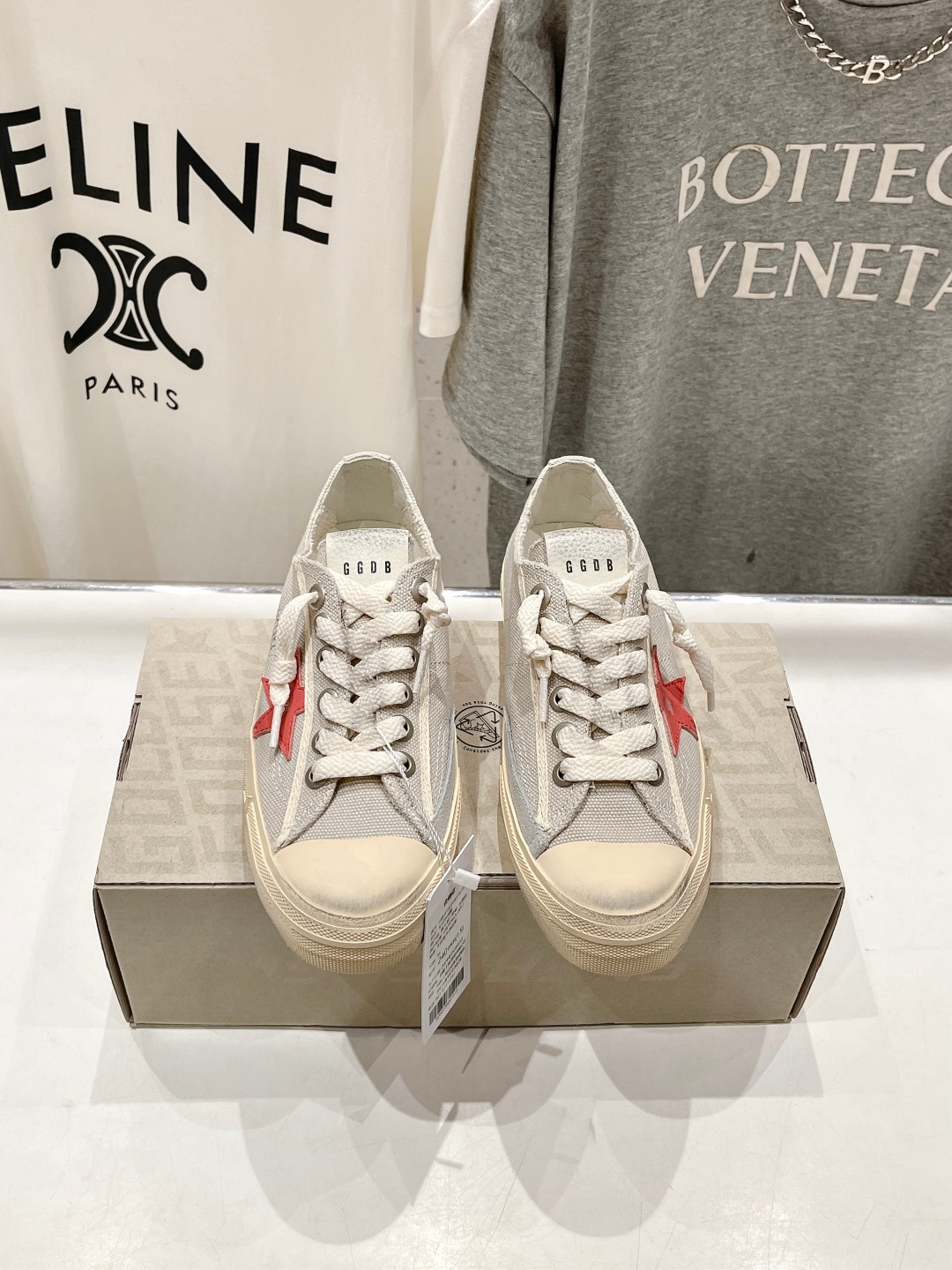 Golden Goose Skateboard Shoes Replica Best
 Gold Red White Cowhide TPU