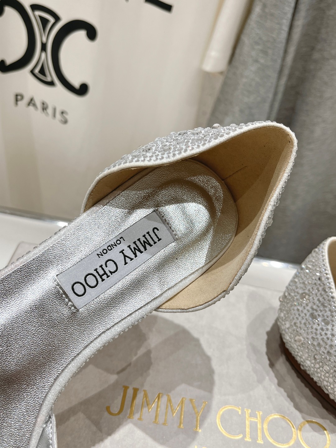 高版本出厂 JIMMY CHOO*｜JC/吉米周ss夏季新款简约尖头平底鞋单鞋原版套楦，完美的线条，简约