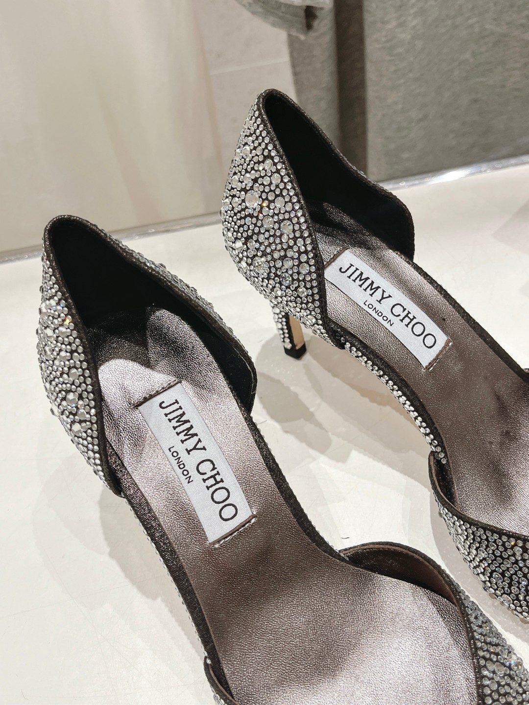 高版本出厂 JIMMY CHOO*｜JC/吉米周ss夏季新款简约小猫跟尖头烫钻高跟鞋单鞋原版套楦，完美的