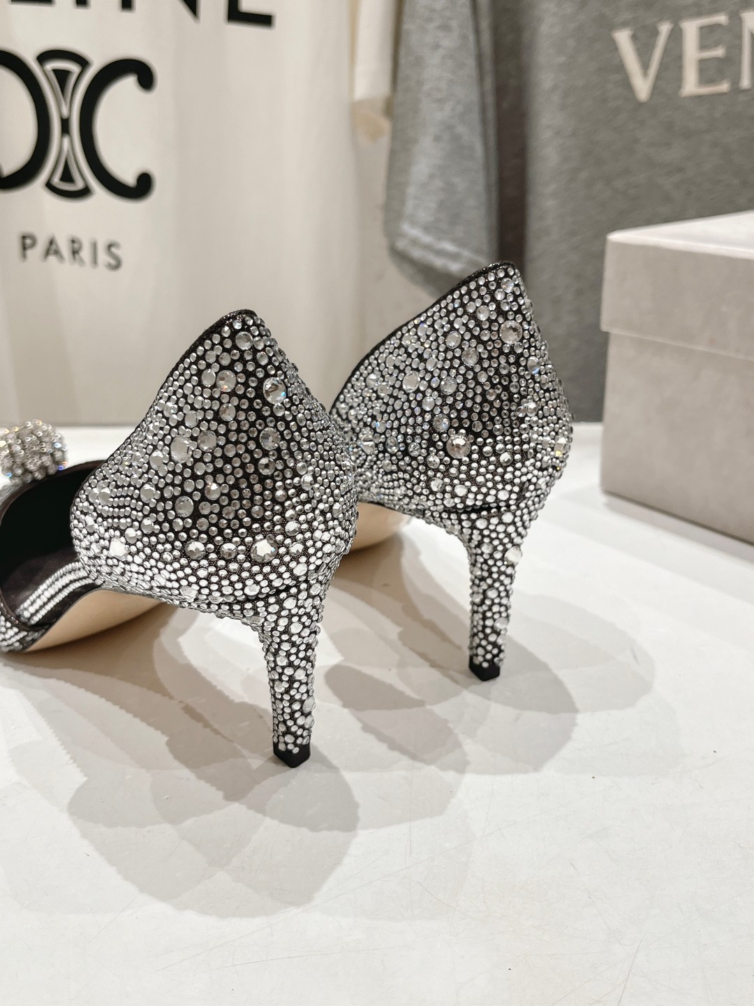 高版本出厂 JIMMY CHOO*｜JC/吉米周ss夏季新款简约小猫跟尖头烫钻高跟鞋单鞋原版套楦，完美的