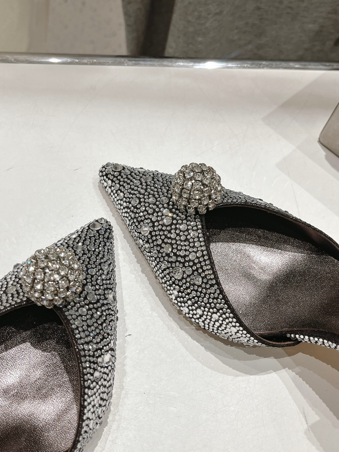 高版本出厂 JIMMY CHOO*｜JC/吉米周ss夏季新款简约小猫跟尖头烫钻高跟鞋单鞋原版套楦，完美的