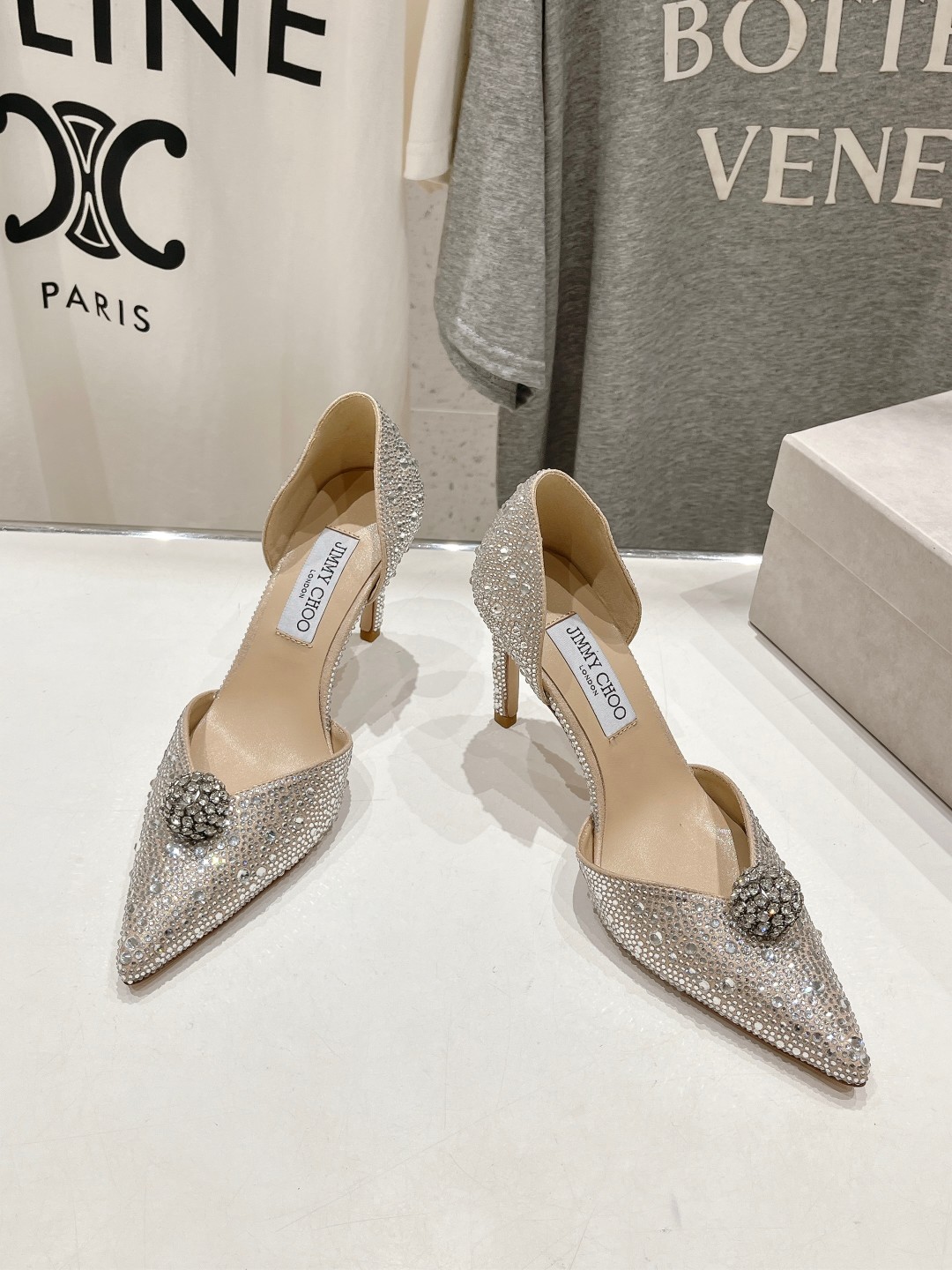 高版本出厂 JIMMY CHOO*｜JC/吉米周ss夏季新款简约小猫跟尖头烫钻高跟鞋单鞋原版套楦，完美的