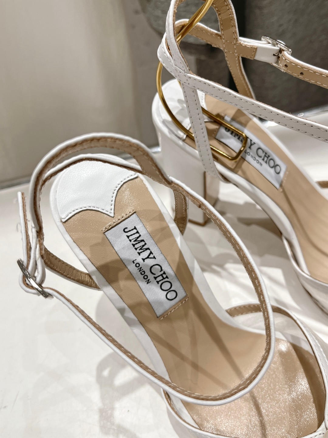 高版本出厂 JIMMY CHOO*｜JC/吉米周ss夏季新款珍珠高跟凉鞋原版套楦，完美的线条，简约大气上