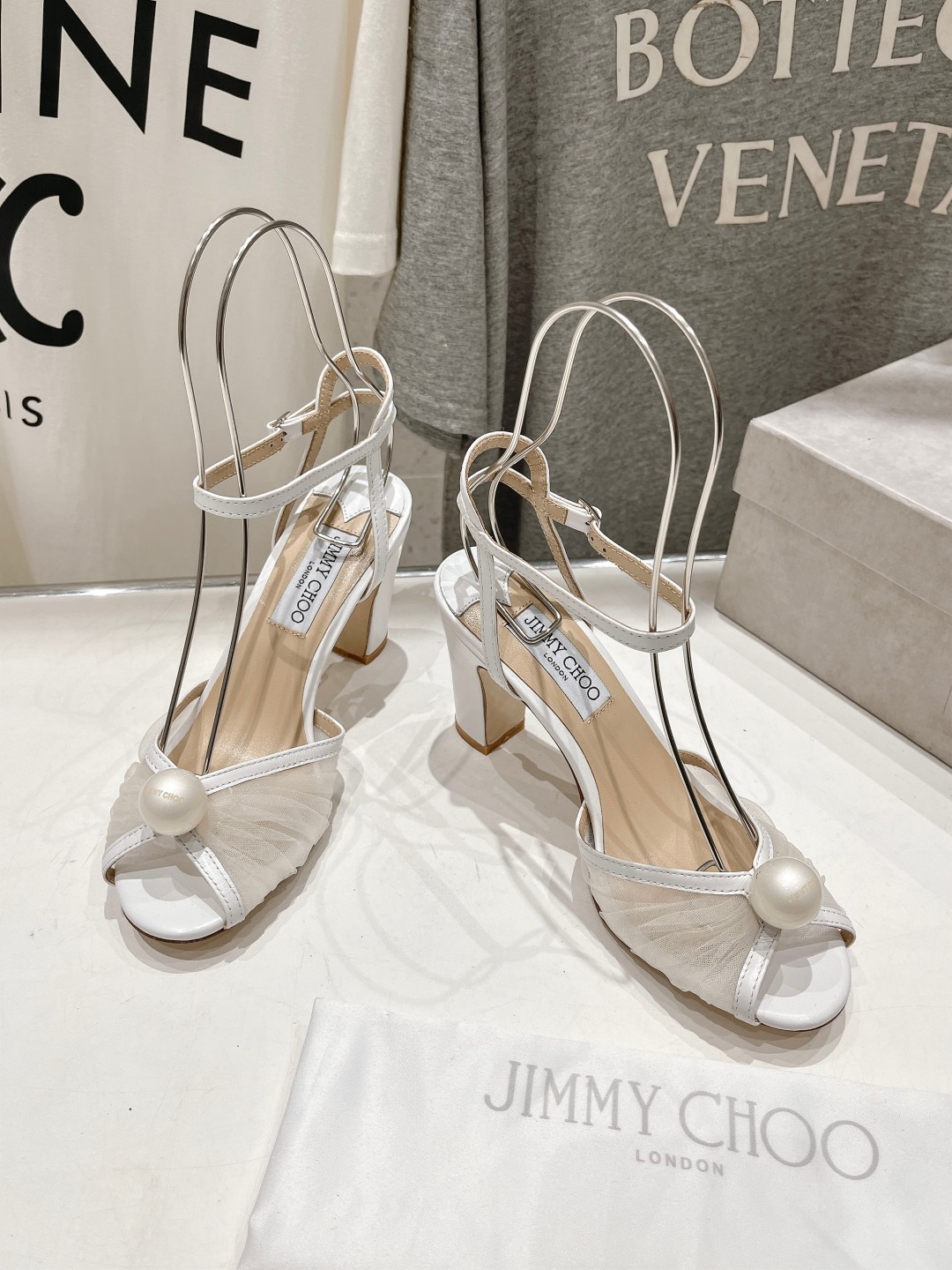 高版本出厂 JIMMY CHOO*｜JC/吉米周ss夏季新款珍珠高跟凉鞋原版套楦，完美的线条，简约大气上