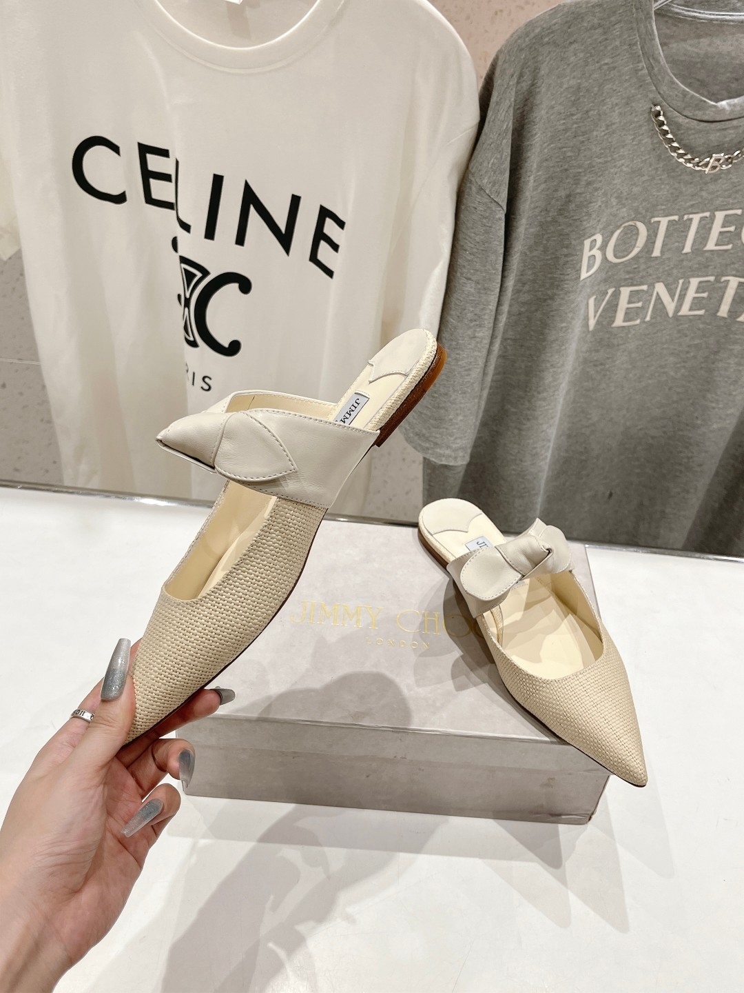 高版本出厂 JIMMY CHOO*｜JC/吉米周ss新款简约尖头平底单鞋原版套楦，完美的线条，简约大气上