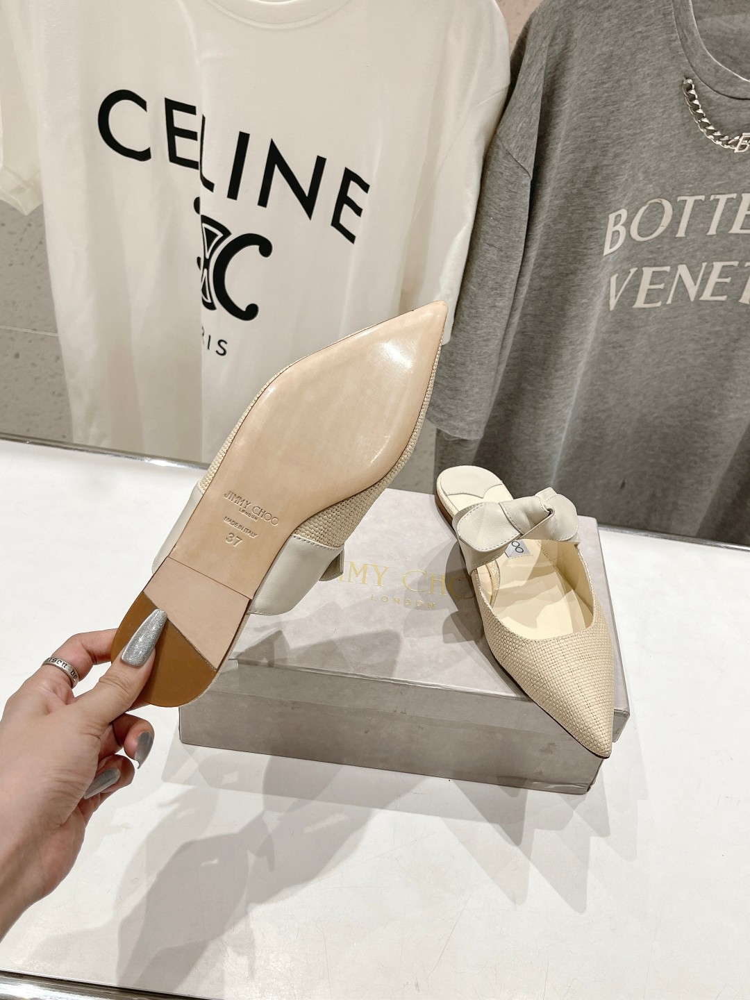 高版本出厂 JIMMY CHOO*｜JC/吉米周ss新款简约尖头平底单鞋原版套楦，完美的线条，简约大气上