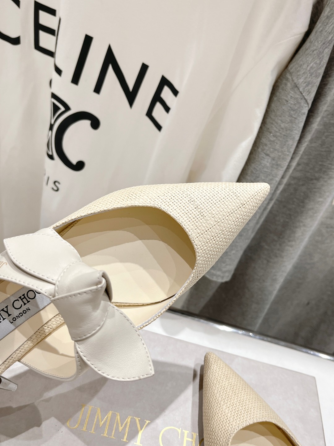 高版本出厂 JIMMY CHOO*｜JC/吉米周ss新款简约尖头平底单鞋原版套楦，完美的线条，简约大气上