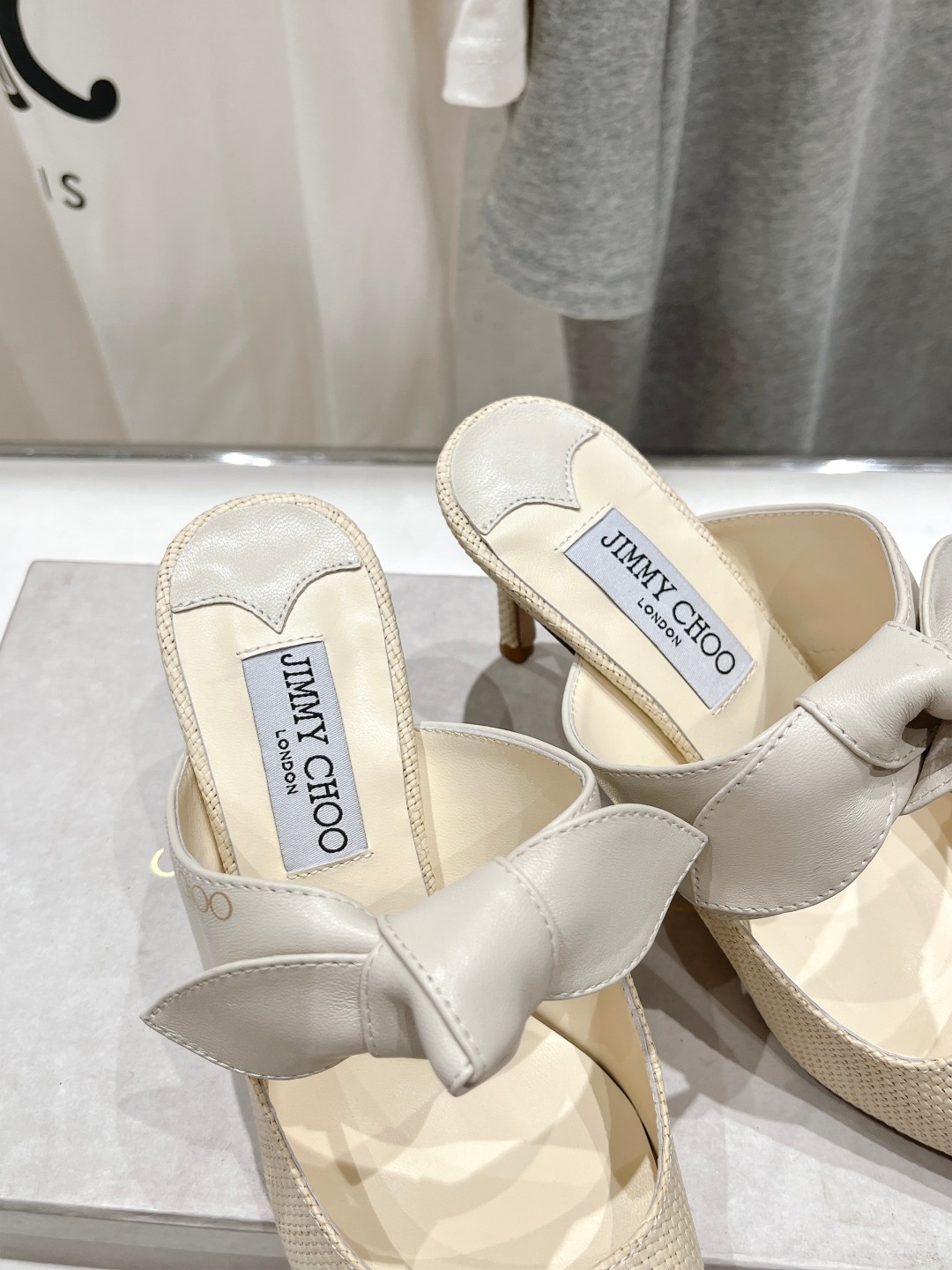 高版本出厂 JIMMY CHOO*｜JC/吉米周ss新款简约尖头小猫跟高跟鞋单鞋原版套楦，完美的线条，简