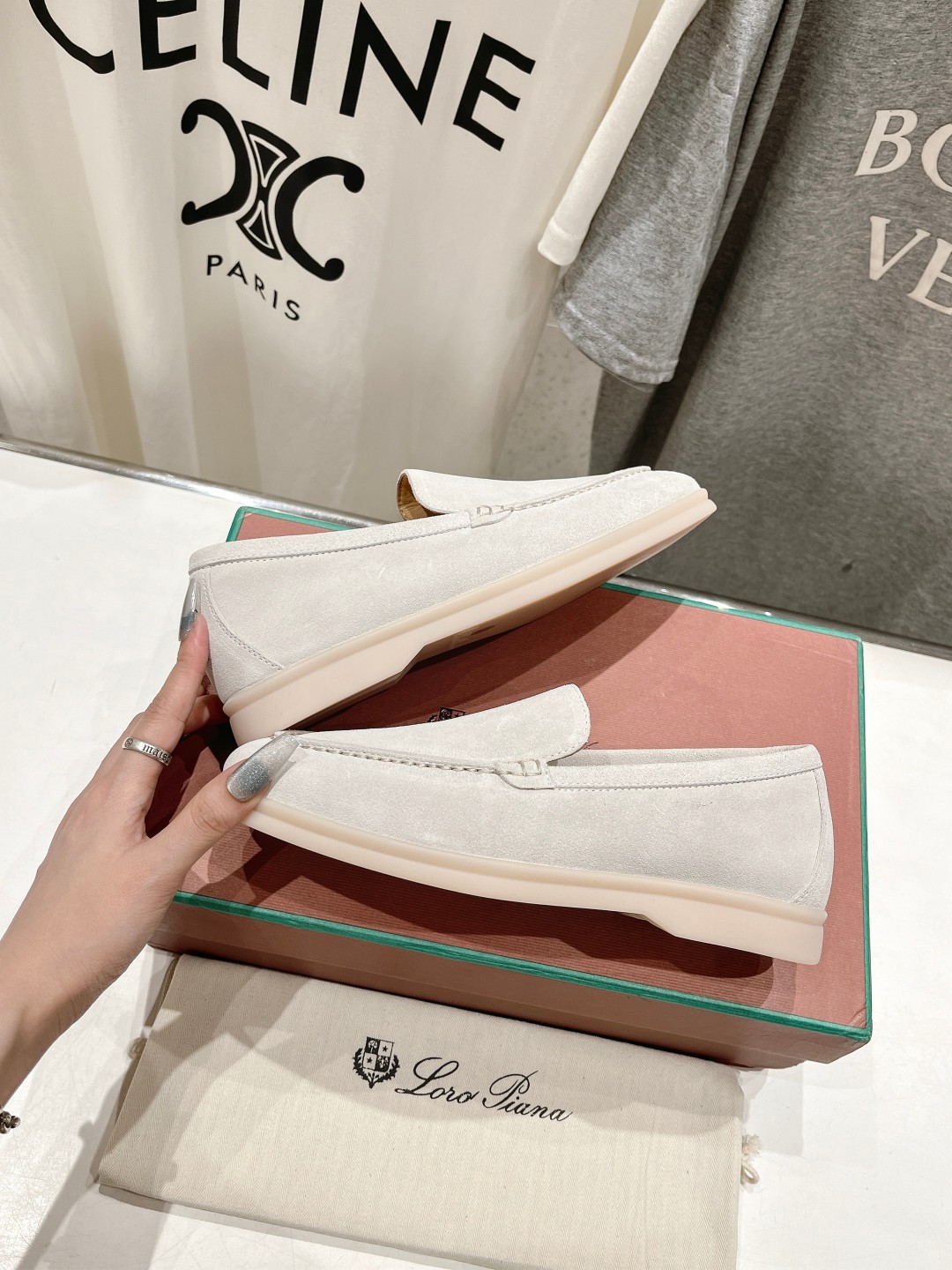 高版本出厂 女款  男款+20
  Loro Piana* LP万年经典款乐福鞋 简约时尚 脚感超级舒适