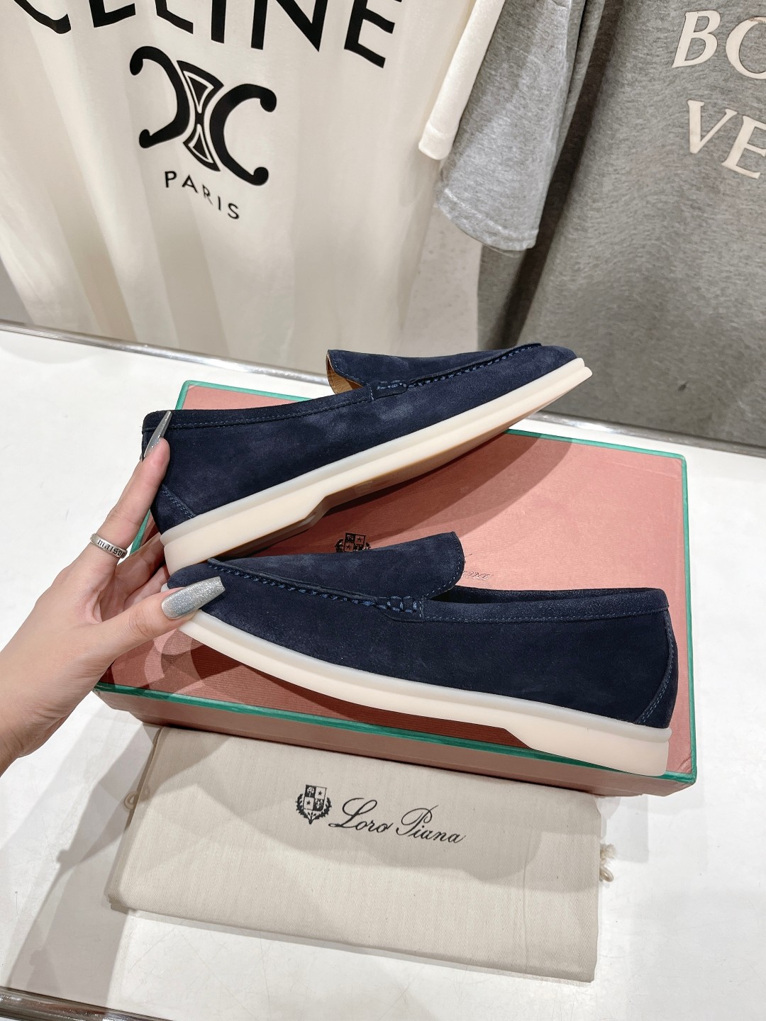 高版本出厂 女款  男款+20
  Loro Piana* LP万年经典款乐福鞋 简约时尚 脚感超级舒适