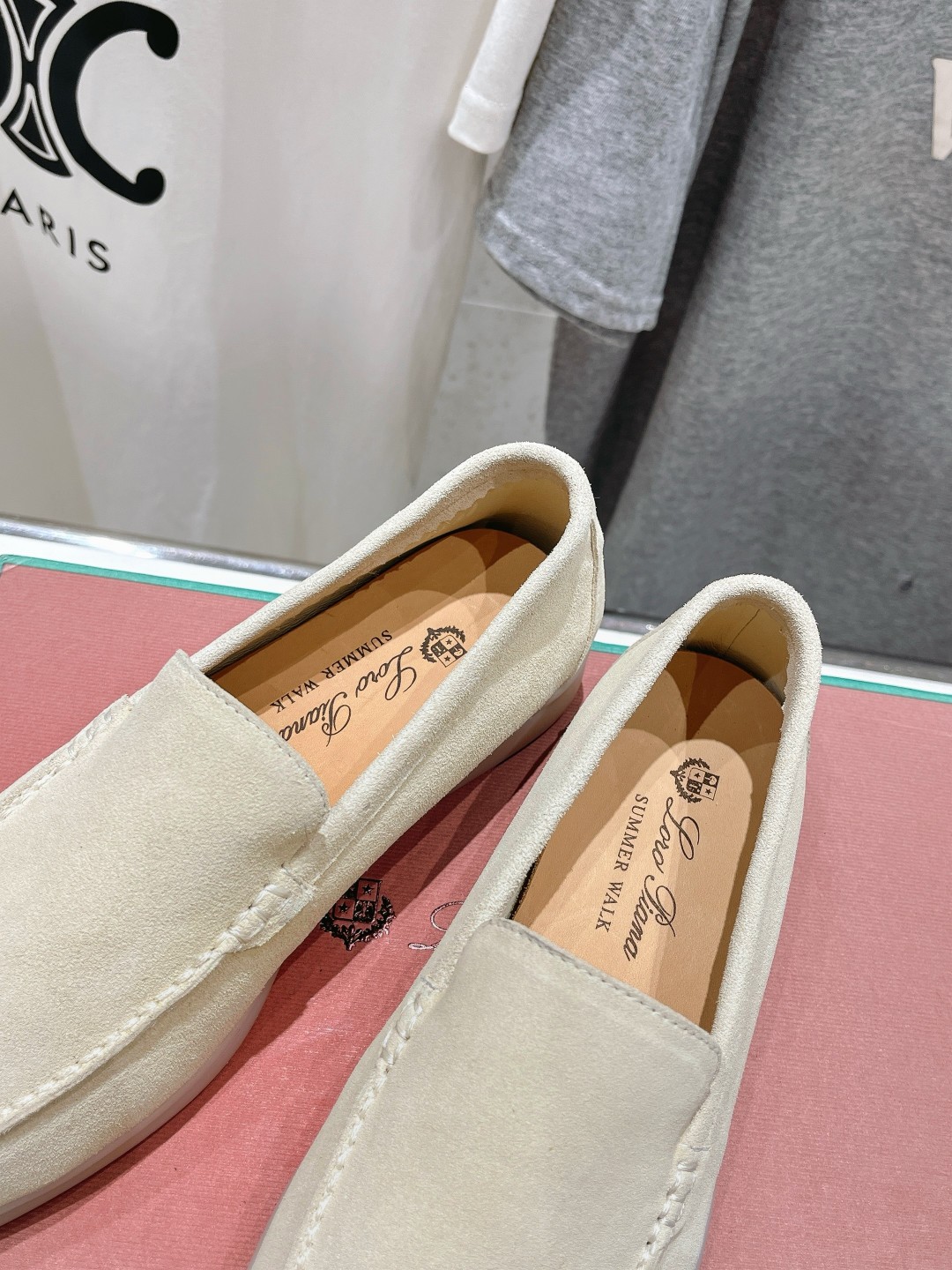 高版本出厂 女款  男款+20
  Loro Piana* LP万年经典款乐福鞋 简约时尚 脚感超级舒适