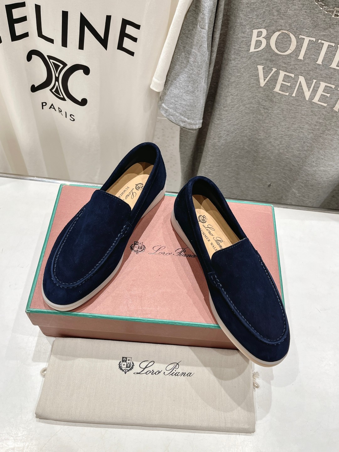高版本出厂 女款  男款+20
  Loro Piana* LP万年经典款乐福鞋 简约时尚 脚感超级舒适