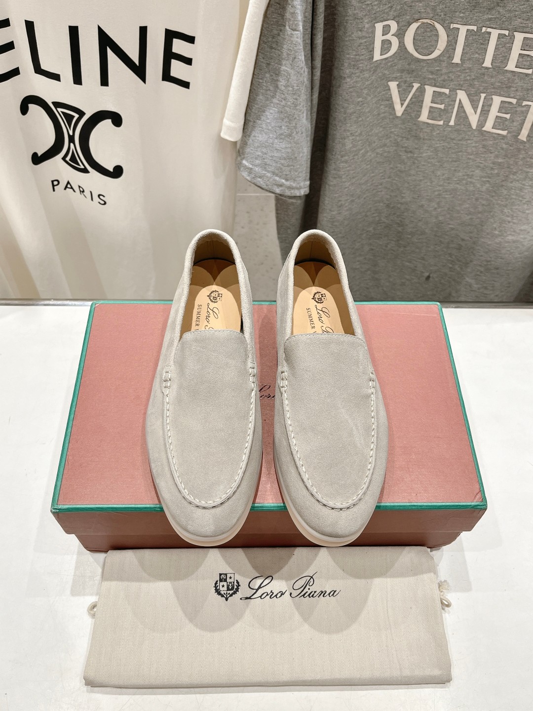 高版本出厂 女款  男款+20
  Loro Piana* LP万年经典款乐福鞋 简约时尚 脚感超级舒适