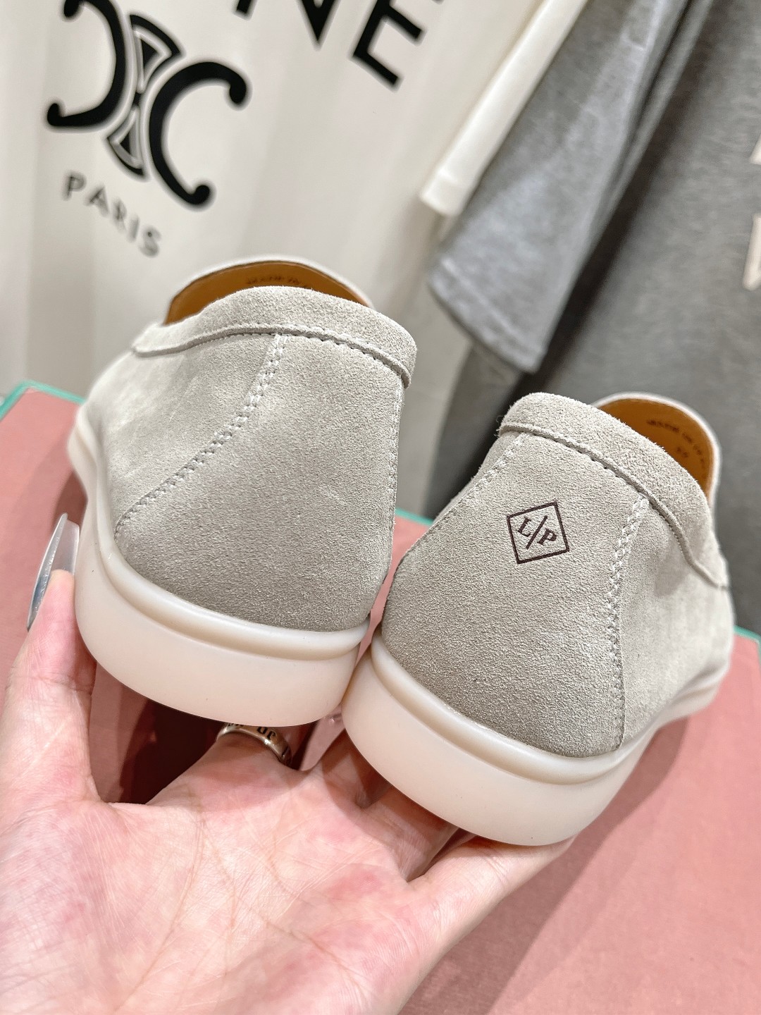 高版本出厂 女款  男款+20
  Loro Piana* LP万年经典款乐福鞋 简约时尚 脚感超级舒适