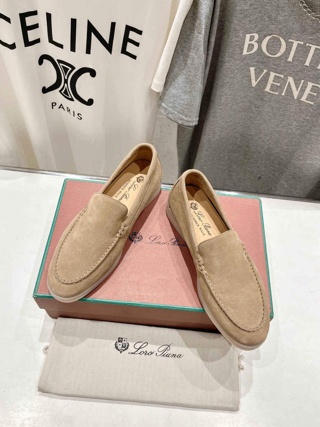 高版本出厂 女款  男款+20
  Loro Piana* LP万年经典款乐福鞋 简约时尚 脚感超级舒适