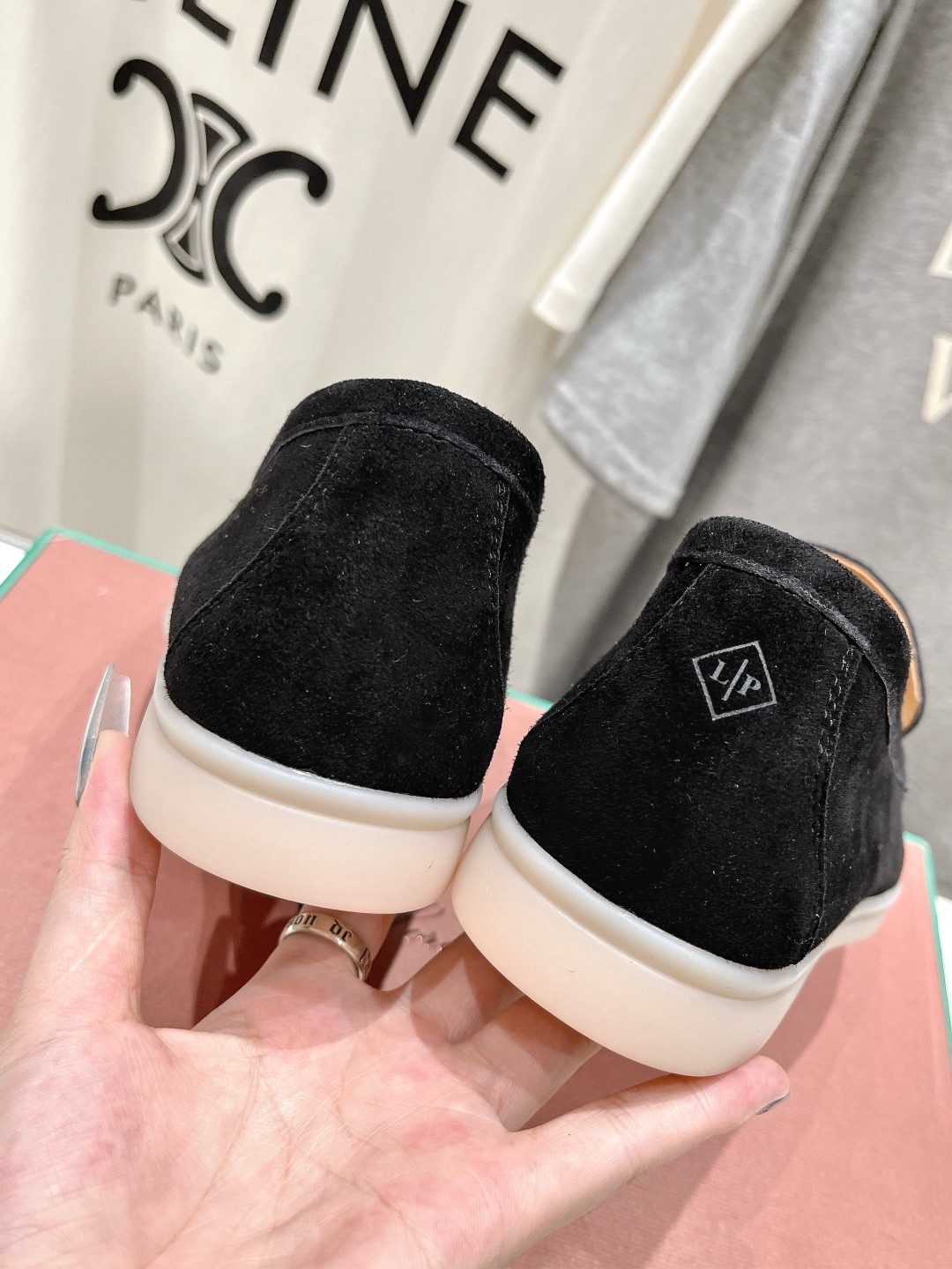 高版本出厂 女款  男款+20
  Loro Piana* LP万年经典款乐福鞋 简约时尚 脚感超级舒适