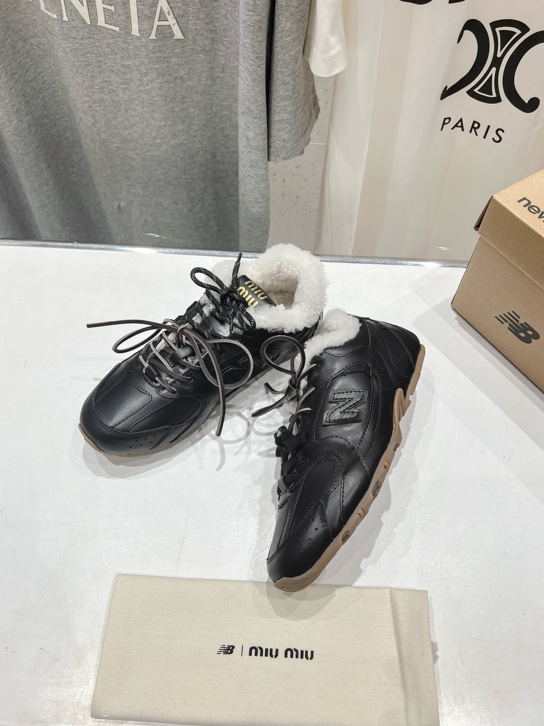 高版本出厂 毛里 miumiu 缪缪F022 Miu Miu x New Balance联名款休闲运动鞋