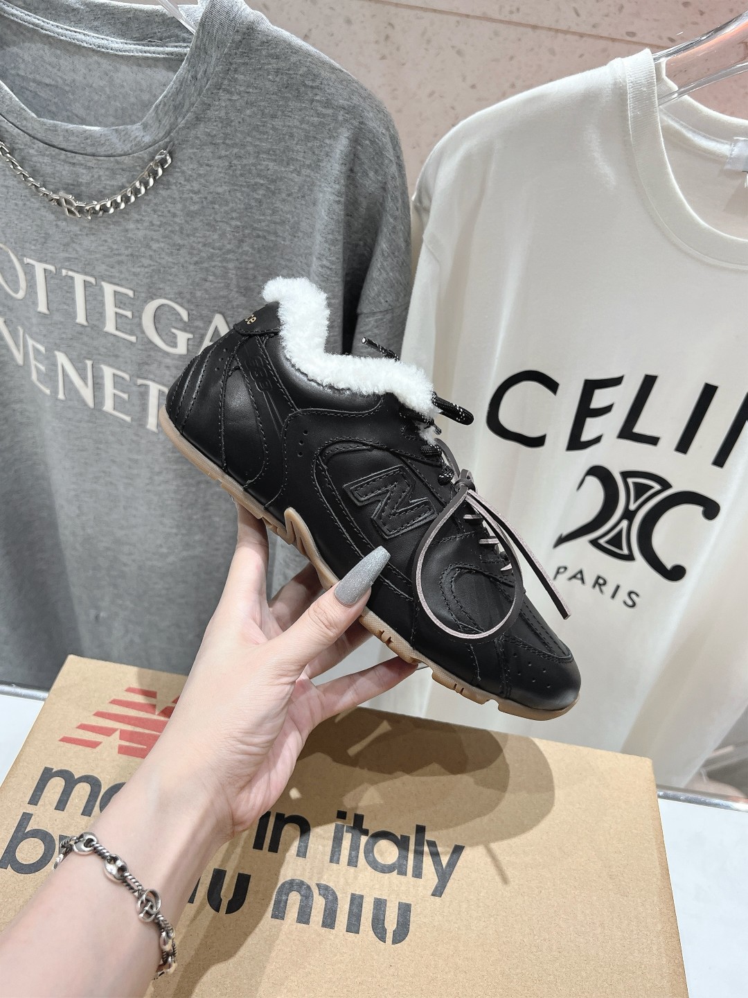 高版本出厂 毛里 miumiu 缪缪F022 Miu Miu x New Balance联名款休闲运动鞋