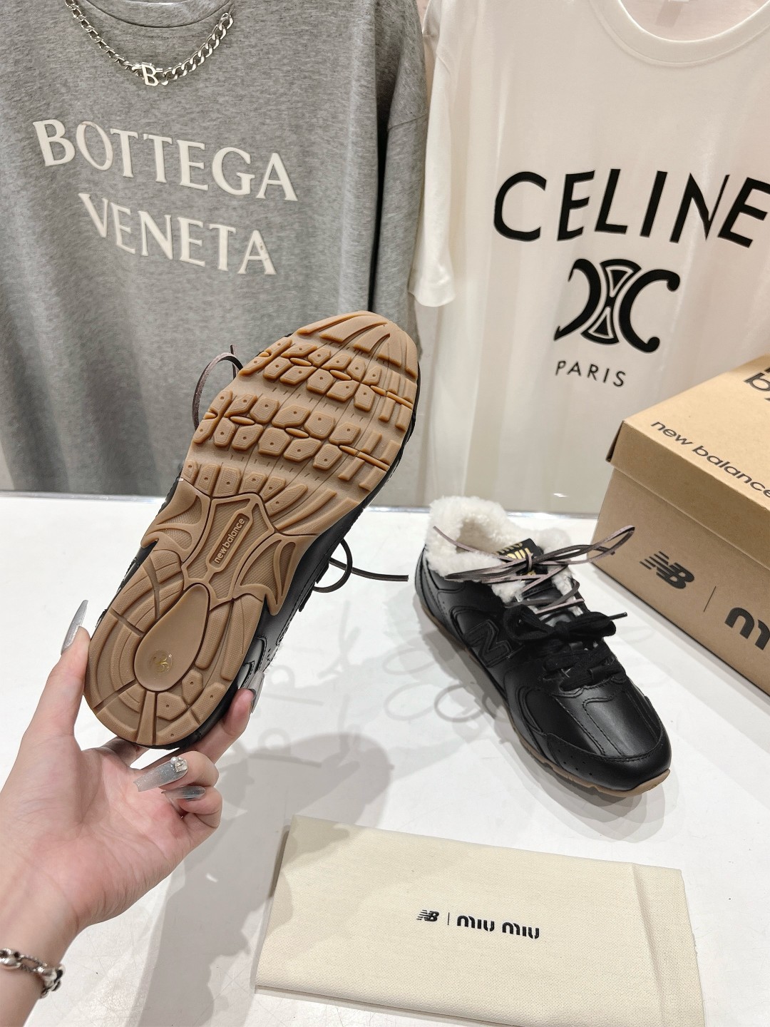 高版本出厂 毛里 miumiu 缪缪F022 Miu Miu x New Balance联名款休闲运动鞋