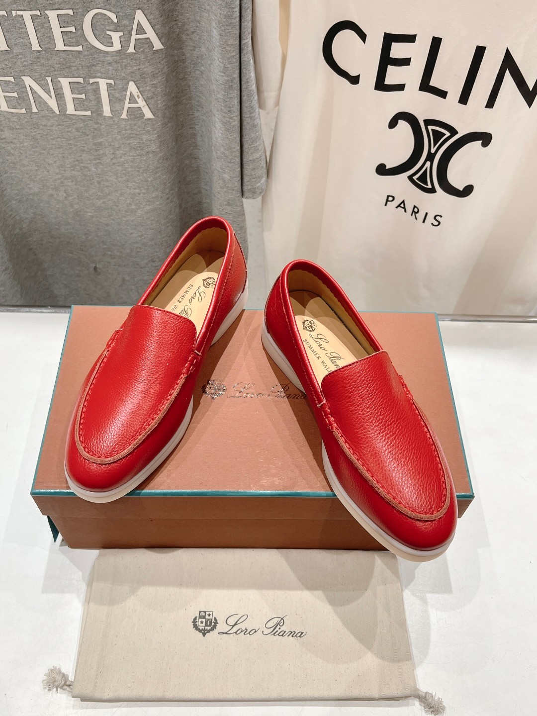 高版本出厂 女款  男款+20
  Loro Piana* LP万年经典款乐福鞋 简约时尚 脚感超级舒适