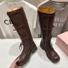 高版本出厂 MiuMiu/缪缪F017 26ss秋冬走秀款西部系列·复古做旧机车靴马丁靴 今年最值得入手的靴子 没有 高版本出厂 MiuMiu/缪缪F017 26ss秋冬走秀款西部系列·复古做旧机车靴马丁靴 今年最值得入手的靴子 没有