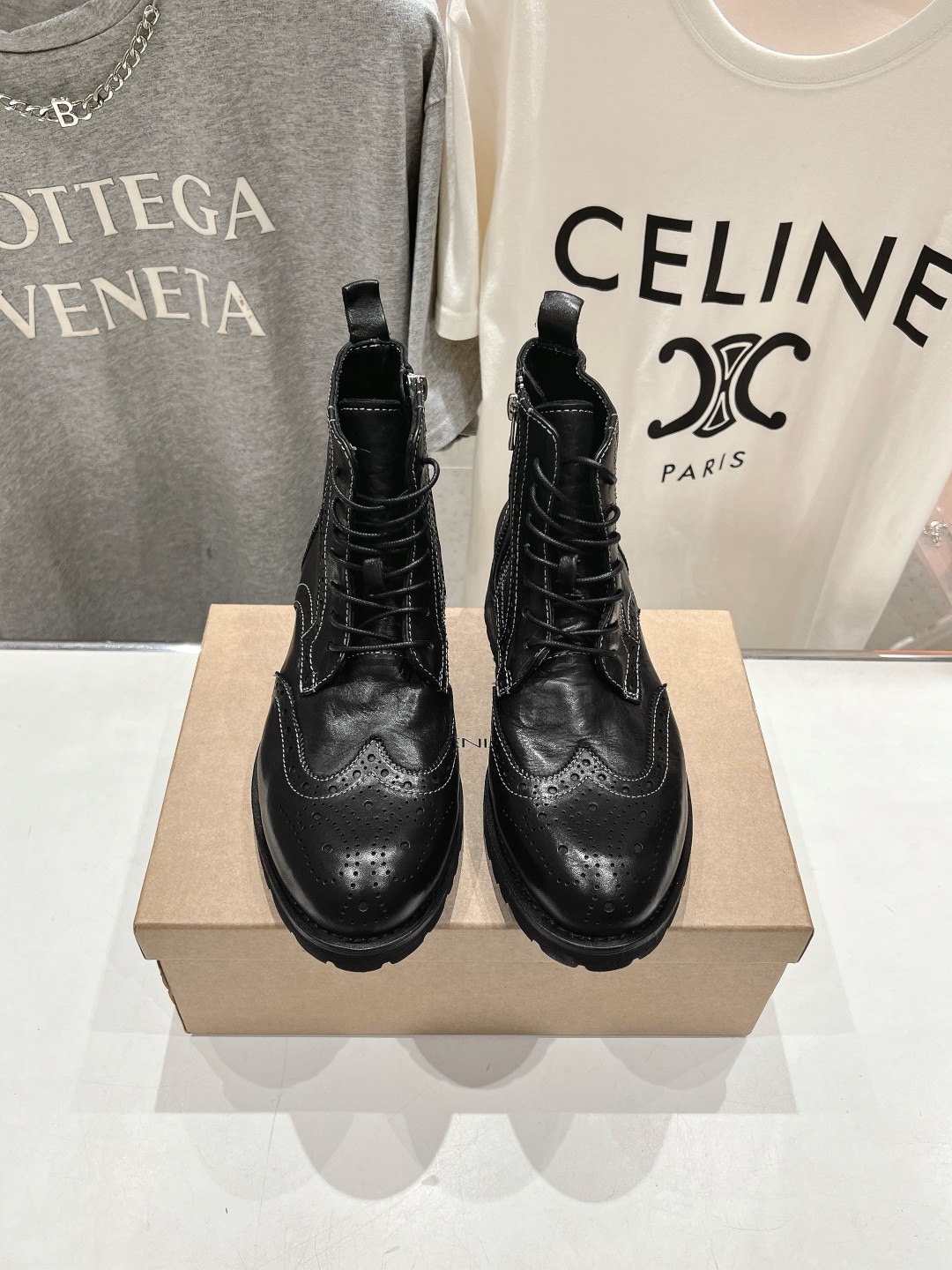 NO:210027,Washed retro shoes and throw New Year’s goods; all are high-end personalized products; early delivery early; 35/5; 36/8; 37/11; 38/9; 39/1; pay attention to the big discount at the end of the year, all are not returned or exchanged, special prices,19860909水洗复古鞋狂甩年货甩；全部是高端自留款；早下早得早得；35/5；36/8；37/11；38/9；39/1；注意年尾大甩货,全部不退换,特价款,,Children's