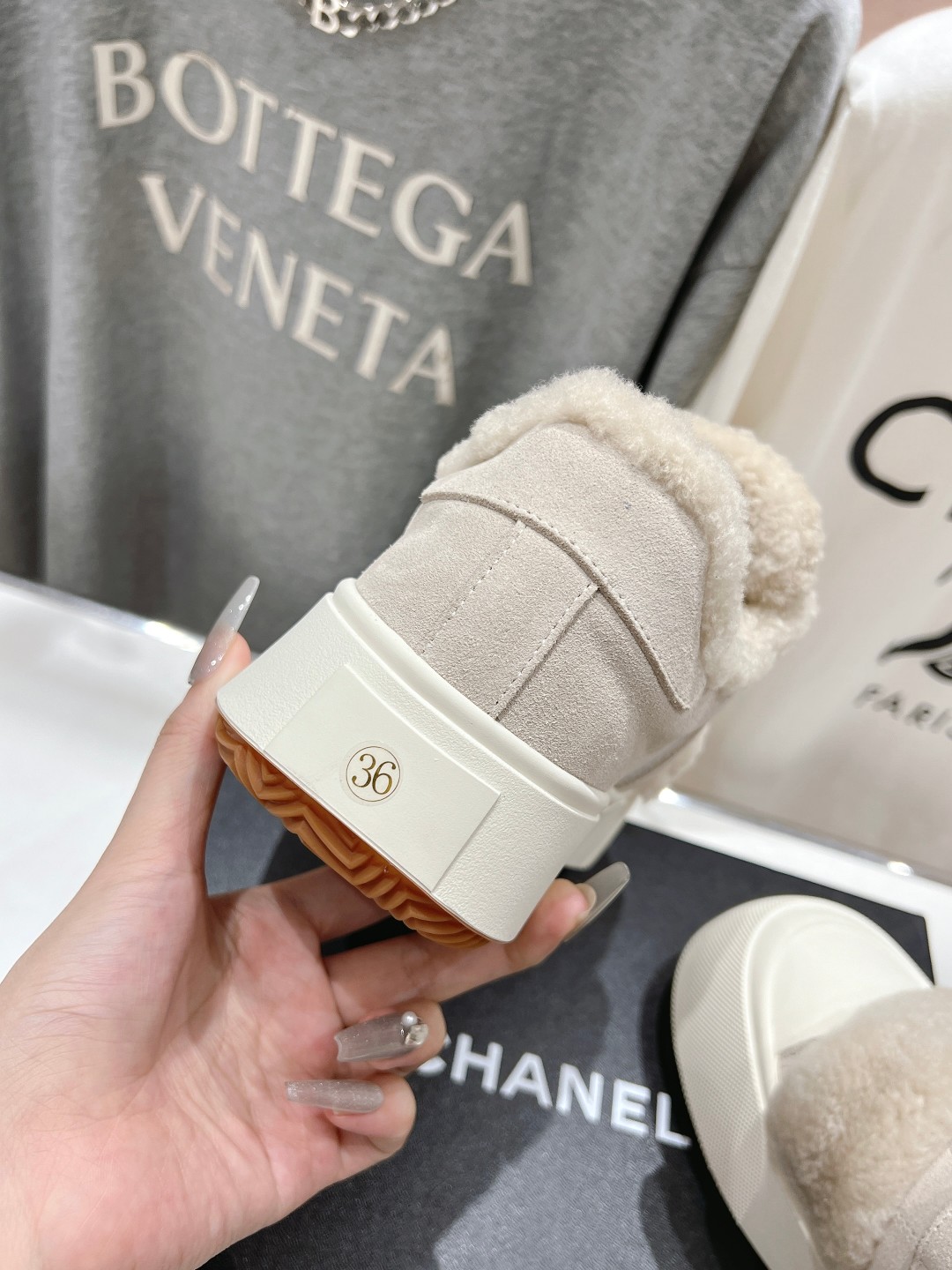 高版本出厂 CHANEL*小香2025ss冬季新款毛毛鞋系列，最新款休闲毛毛鞋棉鞋漂亮又好穿 非常轻便，