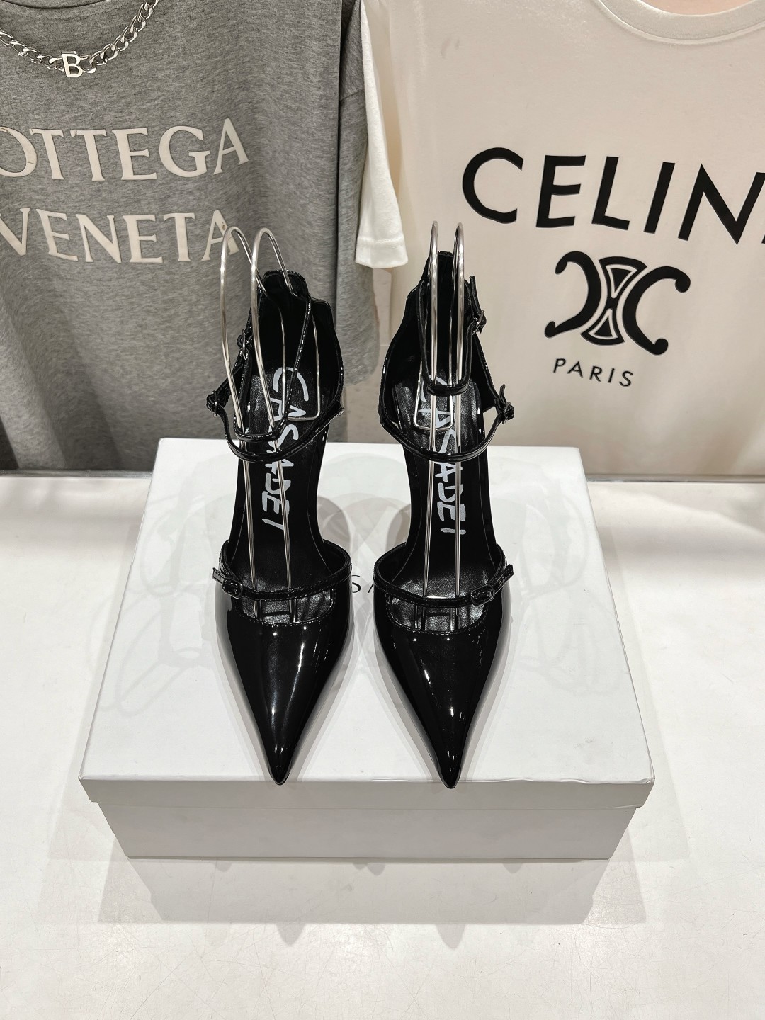 高版本出厂
  CASADEI｜2025/ss 𝐧𝐞𝐰 早春新品尖头高跟鞋凉鞋
F/W25最性感鞋子 C