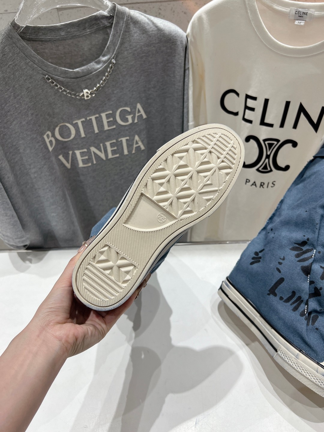 高版本出厂 CHANEL*小香网红爆款中古涂鸦帆布裤管靴太有范儿了复古coco女鞋这款靴的设计灵感来源于
