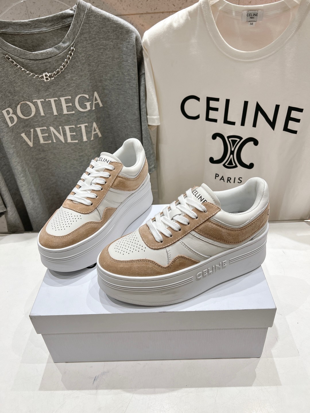 思琳 Celine 高级成衣风衣外套及大衣服饰 #83502431 3