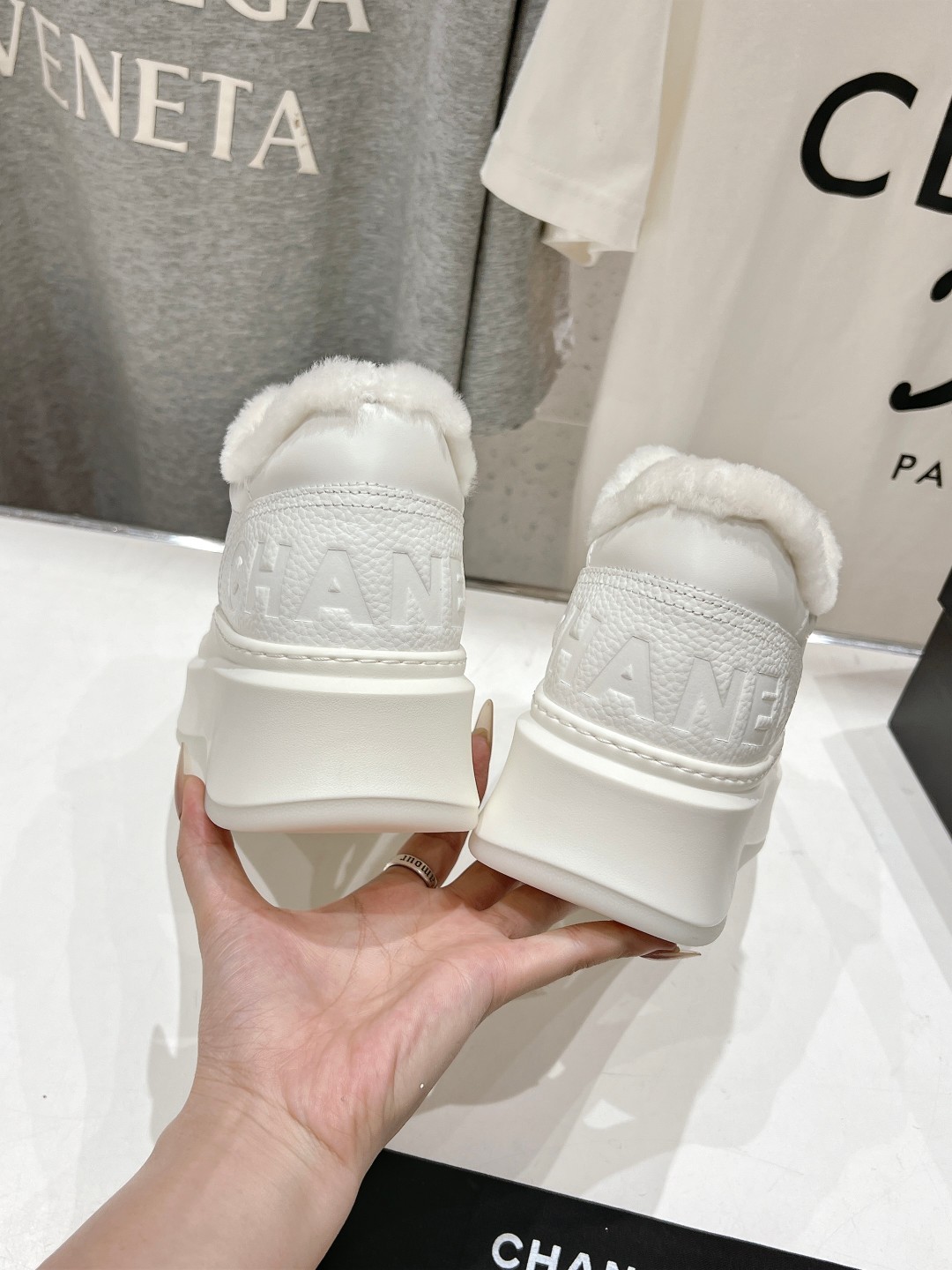 高版本出厂 毛里 Chanel* 小香2025ss冬季最新厚底毛毛内里饼干鞋，熊猫鞋休闲鞋网红明星小红书