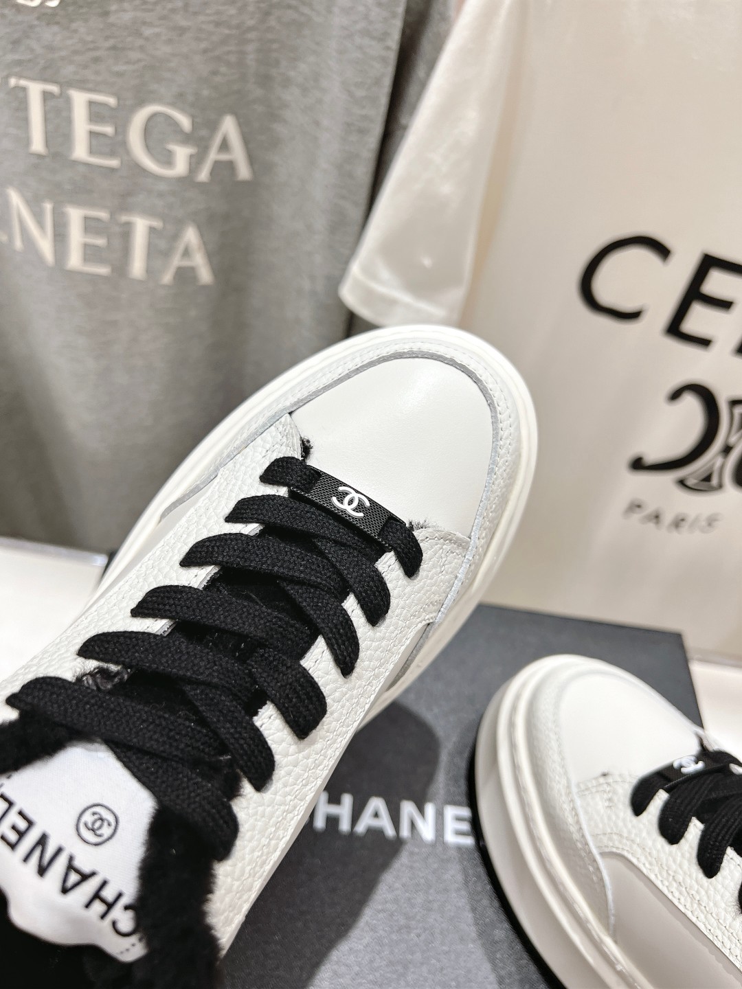 高版本出厂 毛里 Chanel* 小香2025ss冬季最新厚底毛毛内里饼干鞋，熊猫鞋休闲鞋网红明星小红书