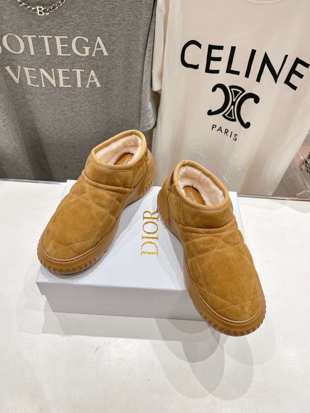 高版本出厂 Dior*迪奥D家F036 25ss秋冬新款羊毛保暖棉鞋短靴雪地靴冬日凛凛🏂🏻不可缺之一,闭