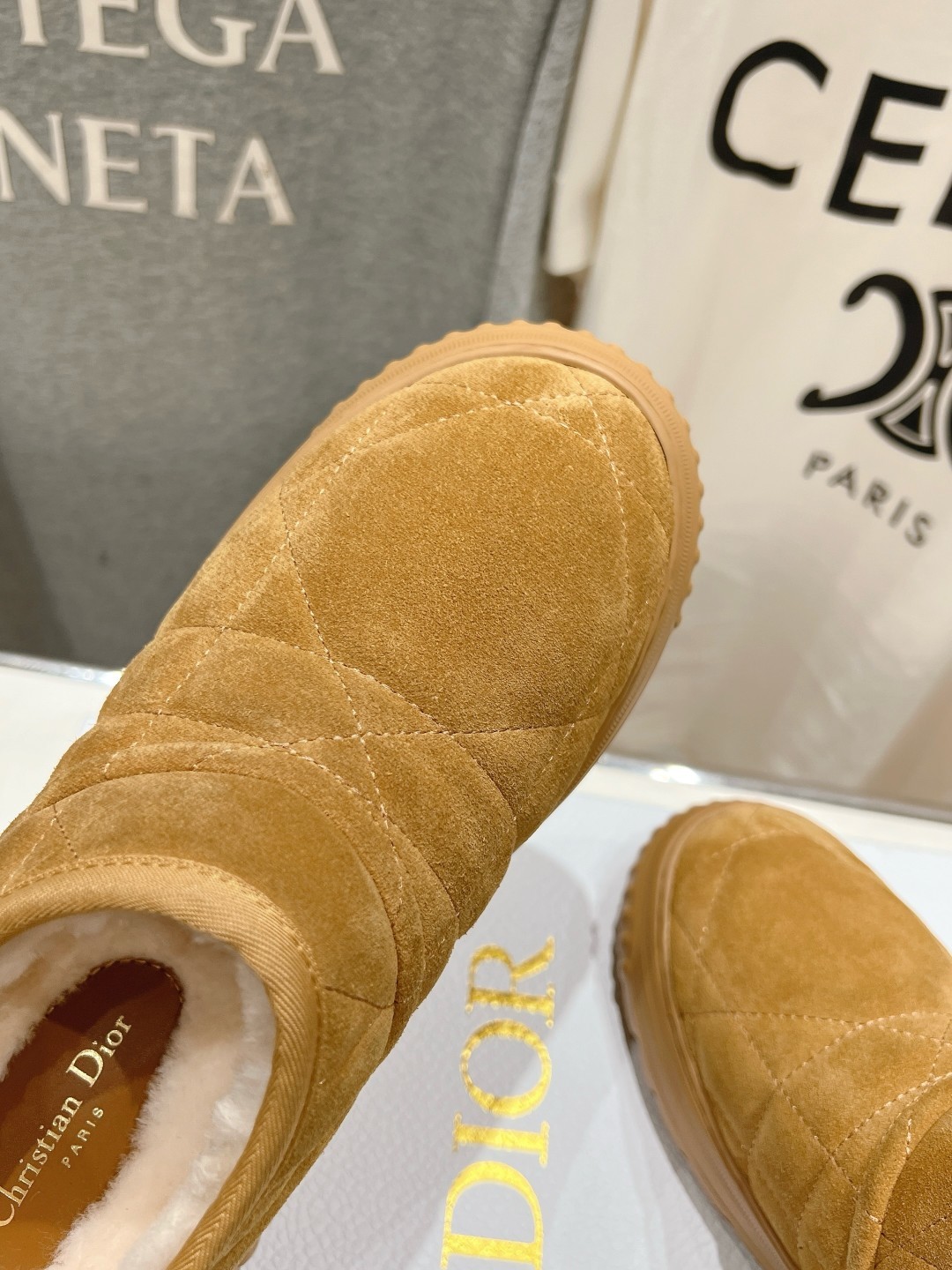 高版本出厂 Dior*迪奥D家F036 25ss秋冬新款羊毛保暖棉鞋短靴雪地靴冬日凛凛🏂🏻不可缺之一,闭