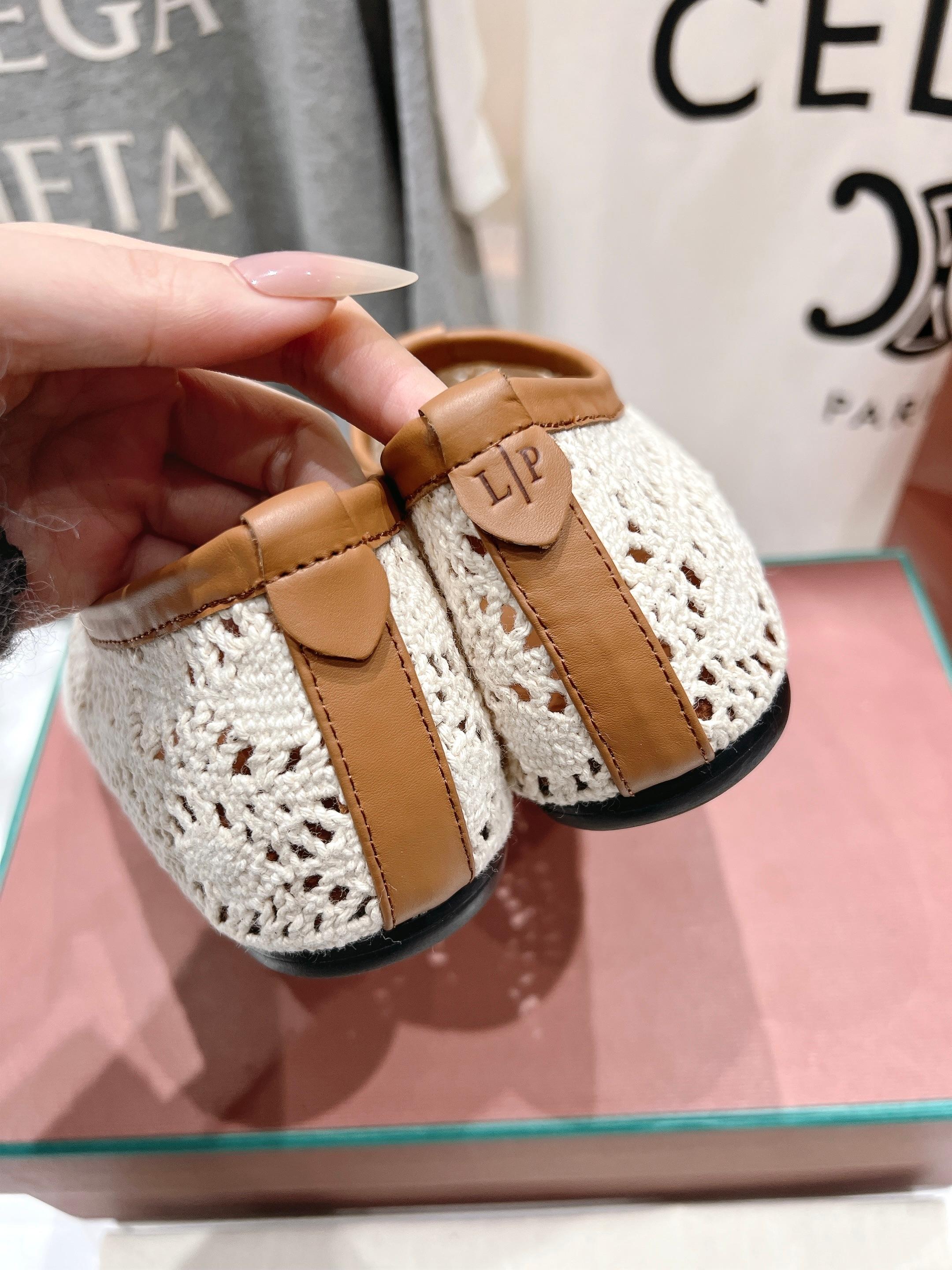 顶级出厂  
  Loro Piana* 诺悠𦒈雅Lss春夏新款勃肯平底鞋休闲鞋，脚感超级舒适 一天可以