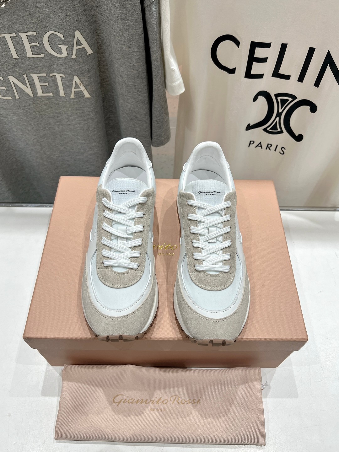 Gianvito Rossi High-End Summer Shoes: Lightweight, Comfortable, and Stylish - 图片 2