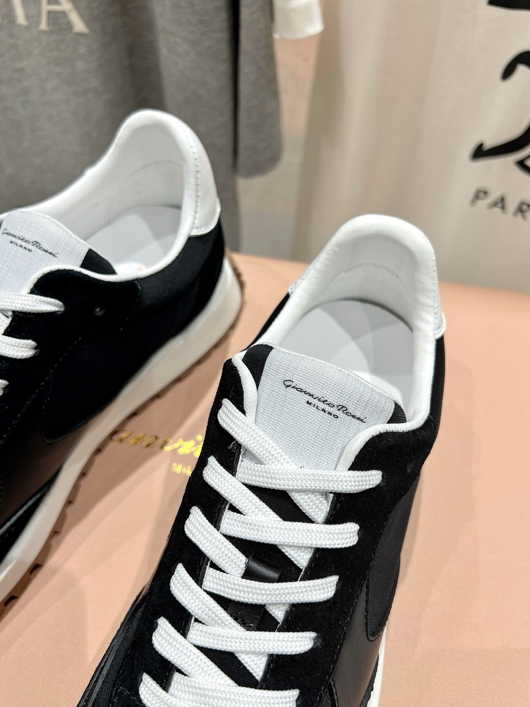 Gianvito Rossi High-End Airy Shoes Collection for Spring/Summer. - 图片 5