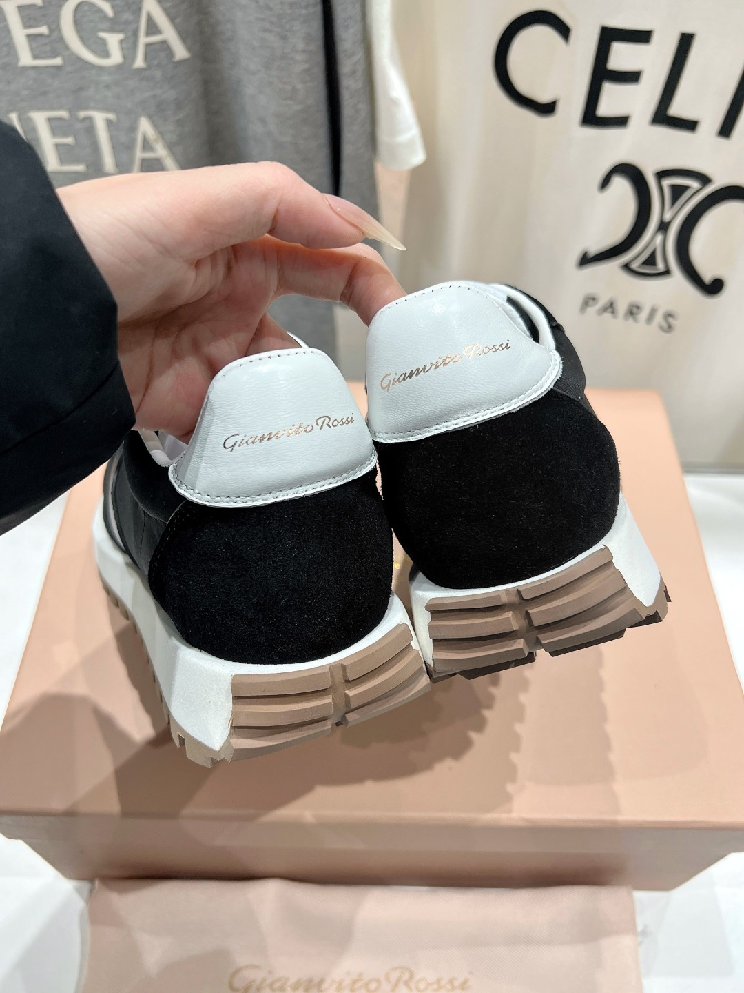 Gianvito Rossi High-End Airy Shoes Collection for Spring/Summer. - 图片 8