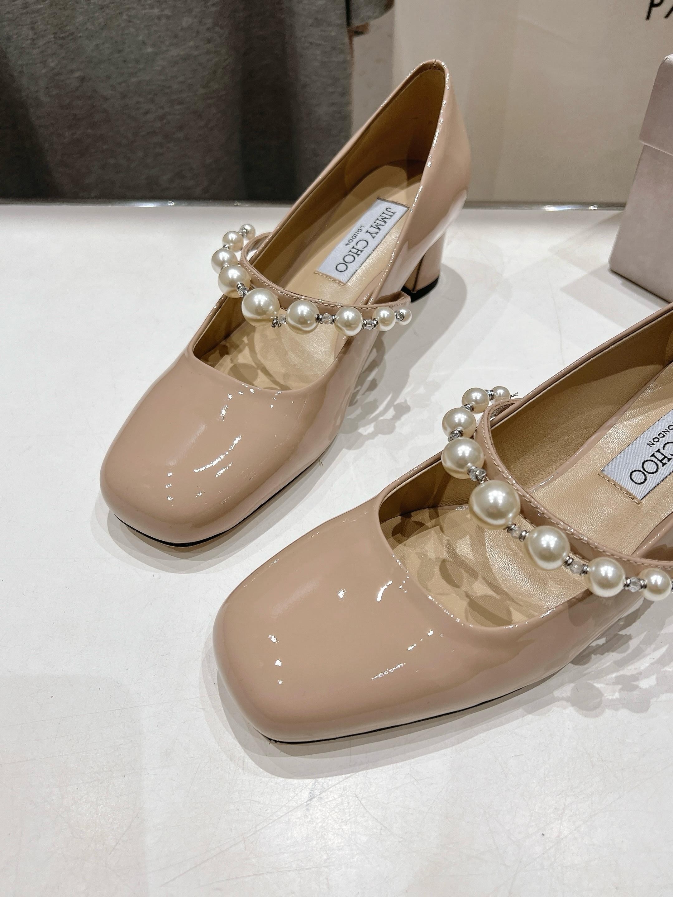 高版本出厂 JIMMY CHOO*｜JC/吉米周ss春夏新款简约小方头珍珠高跟鞋单鞋原版套楦，完美的线条