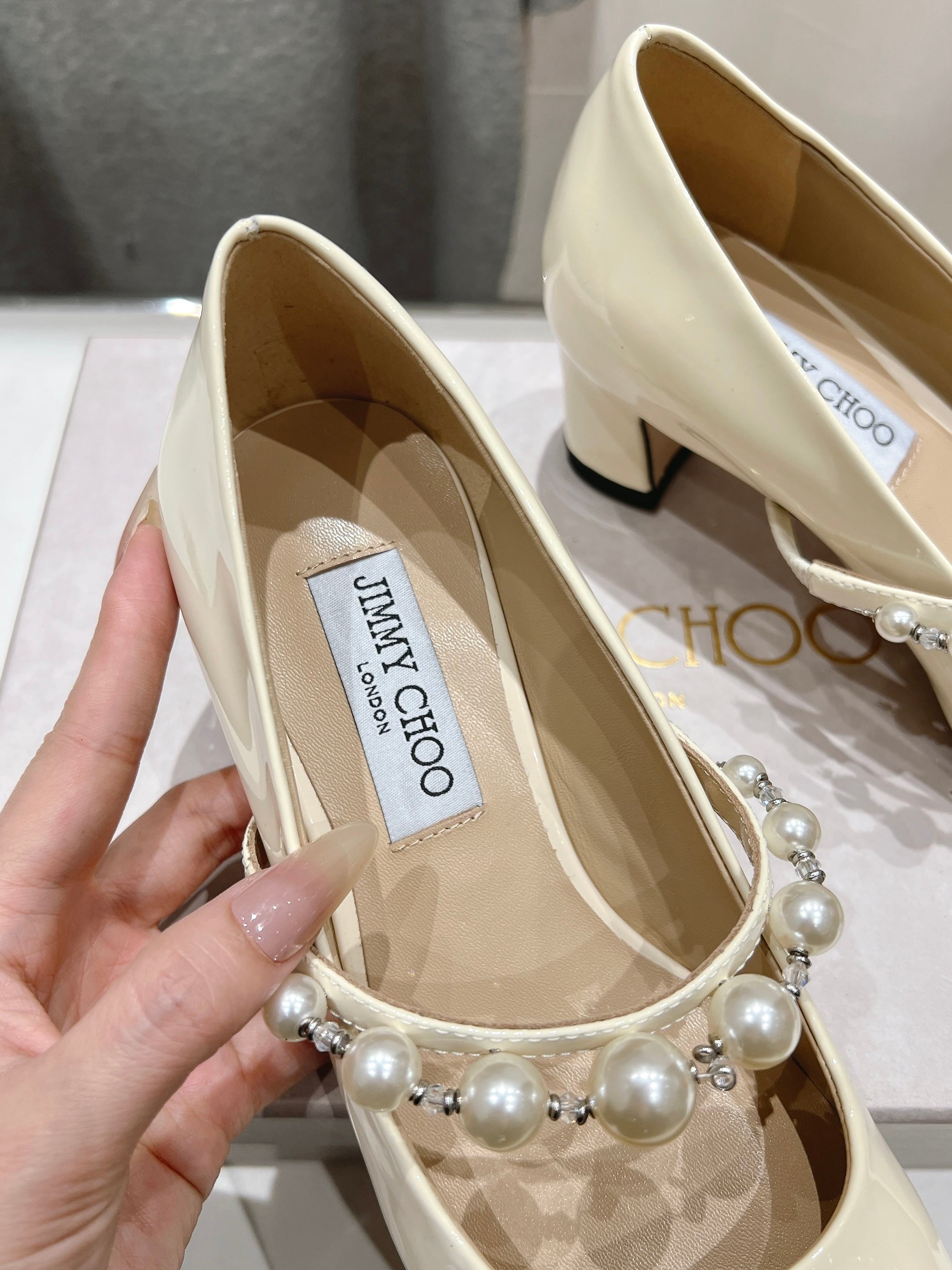 高版本出厂 JIMMY CHOO*｜JC/吉米周ss春夏新款简约小方头珍珠高跟鞋单鞋原版套楦，完美的线条