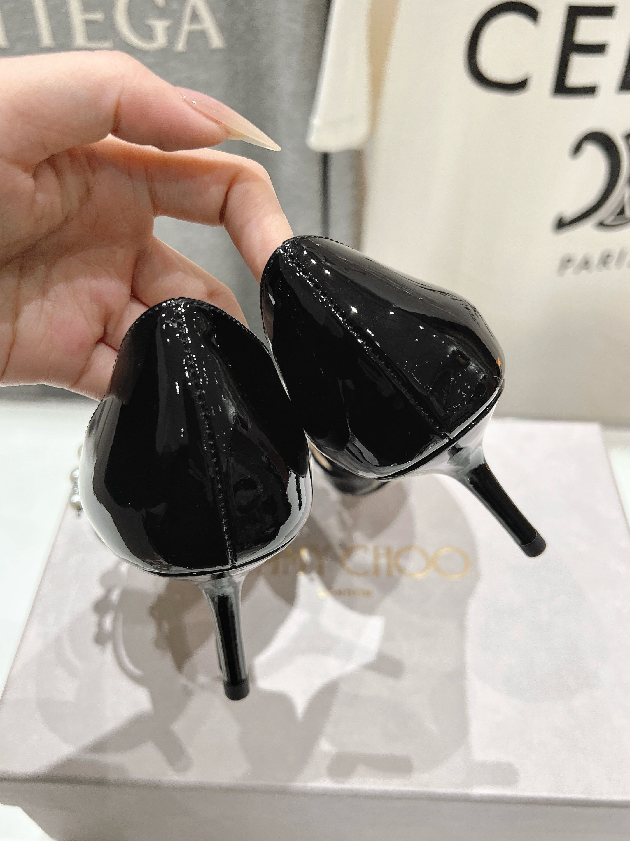 高版本出厂 JIMMY CHOO*｜JC/吉米周ss春夏新款简约尖头珍珠高跟鞋单鞋原版套楦，完美的线条，