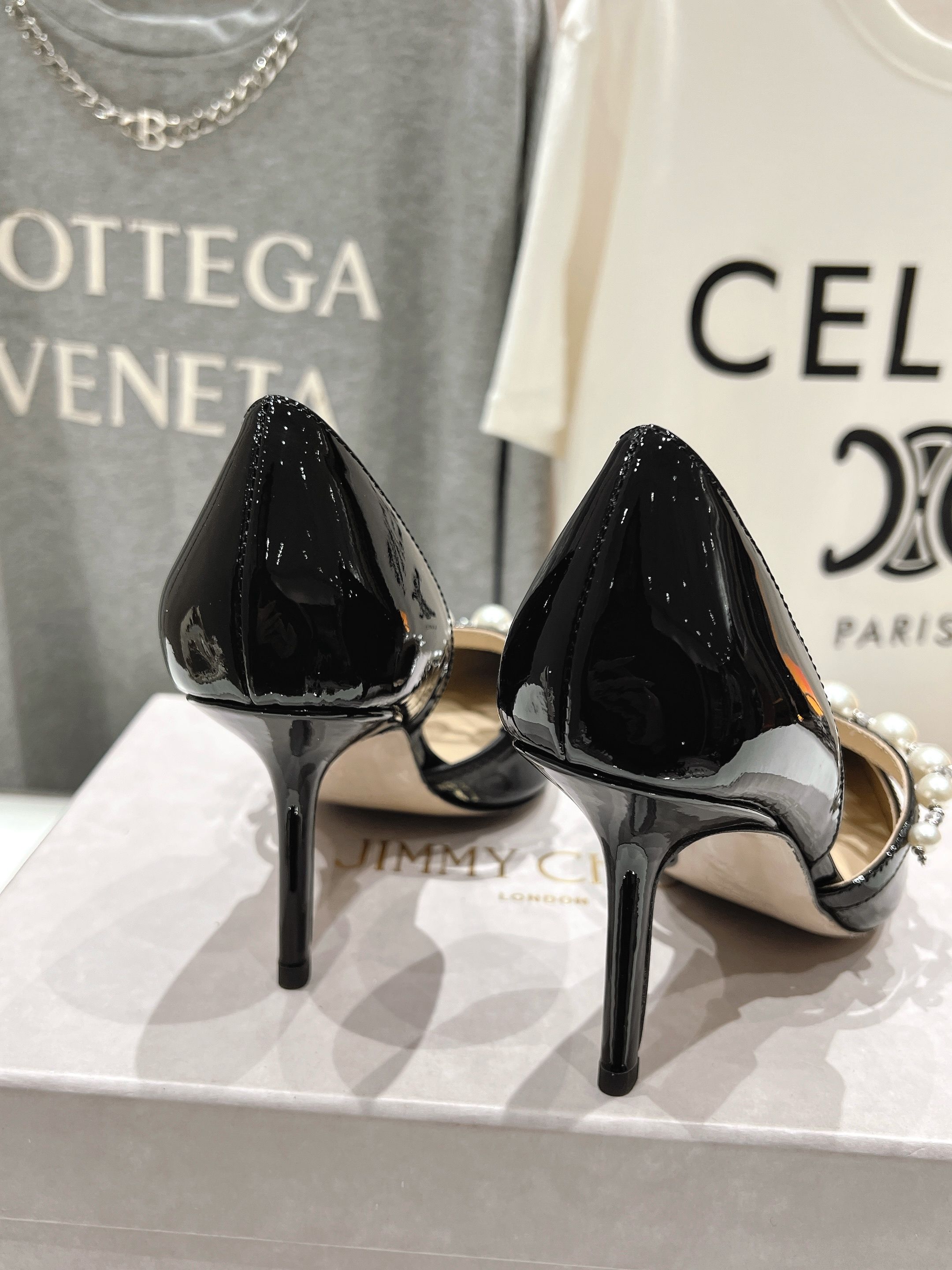 高版本出厂 JIMMY CHOO*｜JC/吉米周ss春夏新款简约尖头珍珠高跟鞋单鞋原版套楦，完美的线条，