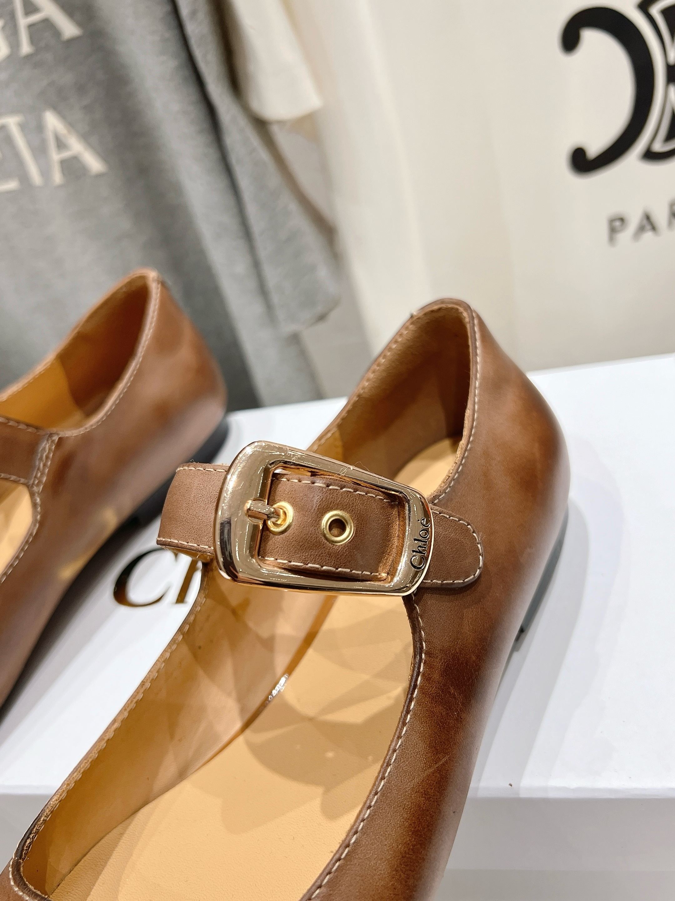 Chloe Chloe 2025s: High-End Mary Jane Flats – Fashion and Comfort Combined - 图片 6